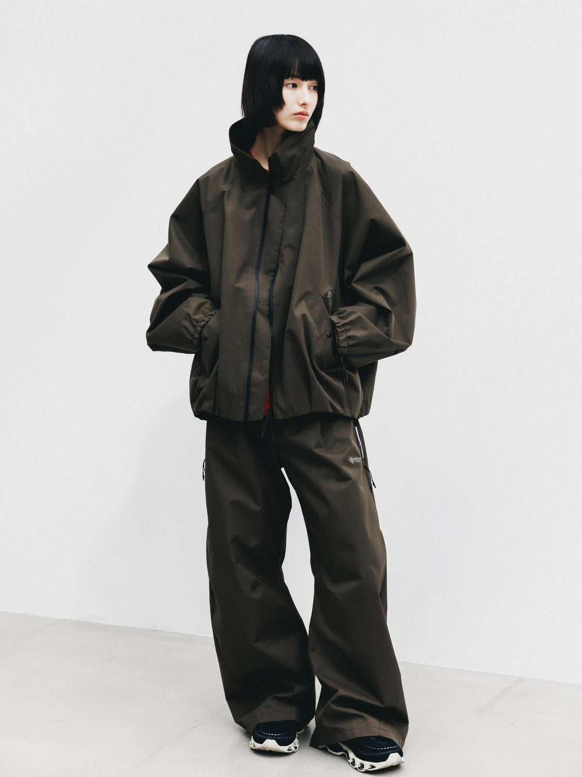 【10.17 SAT 20:00- IN STOCK】 +phenix WINDSTOPPER® by GORE-TEX LABS TWILL CITY STAND BALLOON UTILITY JACKET (URBAN BROWN)