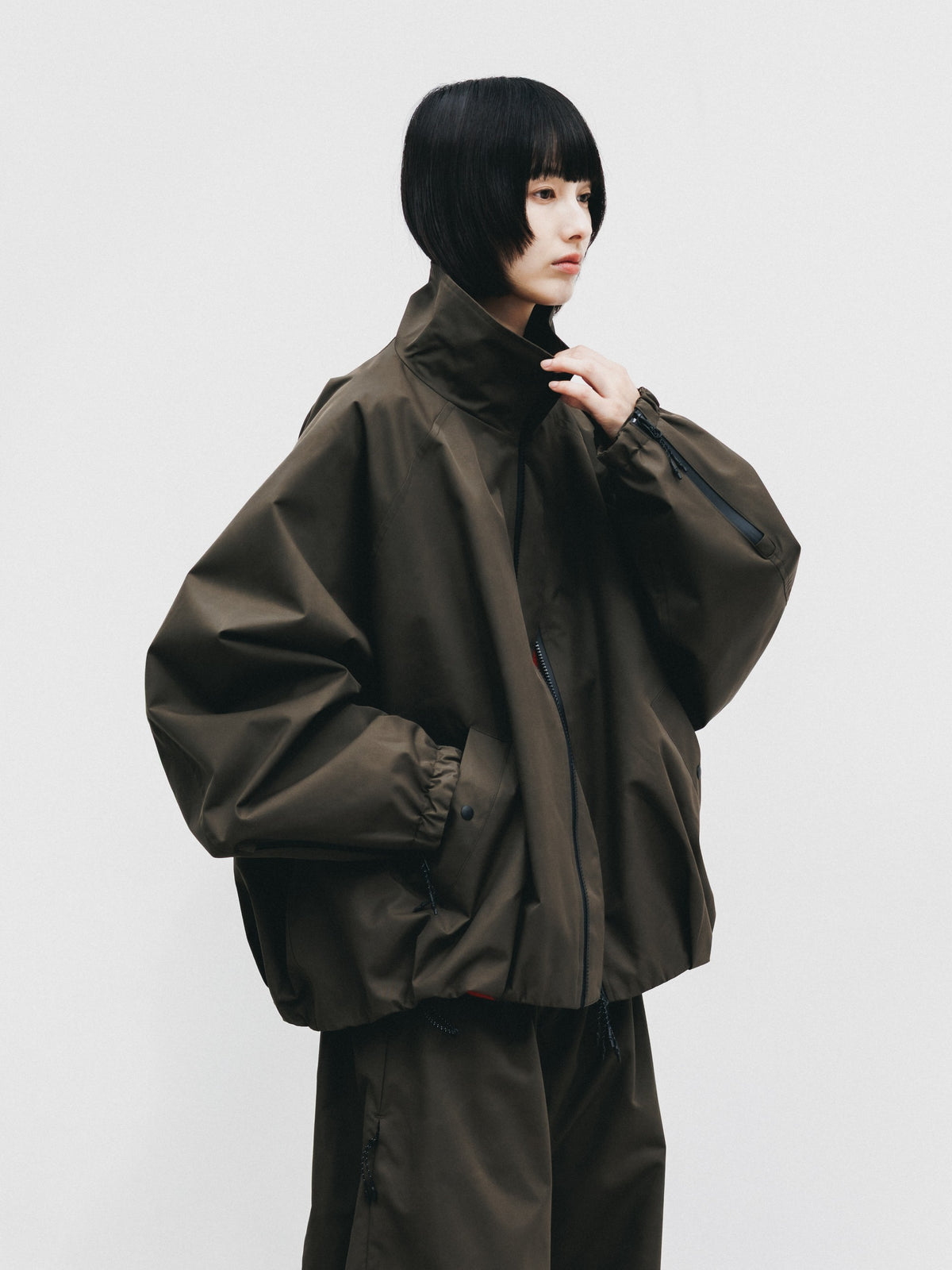 【10.17 SAT 20:00- IN STOCK】 +phenix WINDSTOPPER® by GORE-TEX LABS TWILL CITY STAND BALLOON UTILITY JACKET (URBAN BROWN)