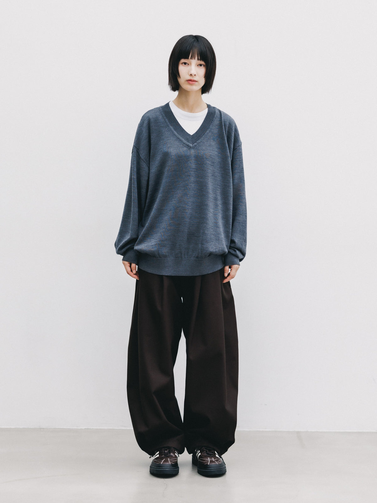 【10.31 SAT 20:00- IN STOCK】 12G WOOL V-NECK KNIT PULLOVER (GRAY)