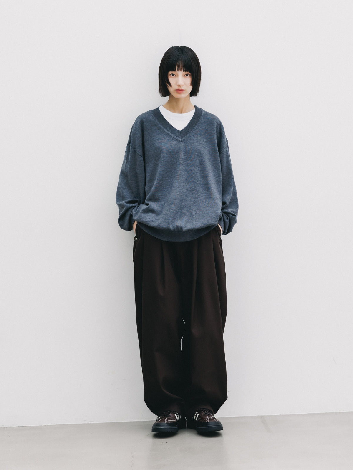 【10.31 SAT 20:00- IN STOCK】 12G WOOL V-NECK KNIT PULLOVER (GRAY)