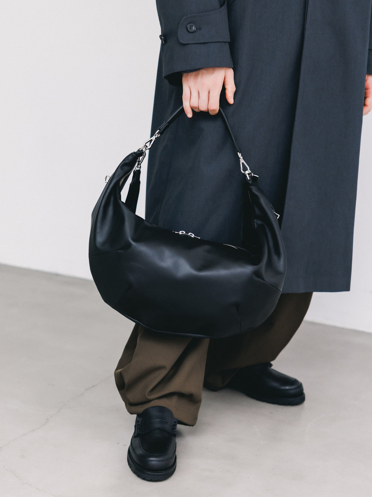 【10.21 WED 20:00- IN STOCK】 LEATHER 2WAY SYSTEM BAG (BLACK)