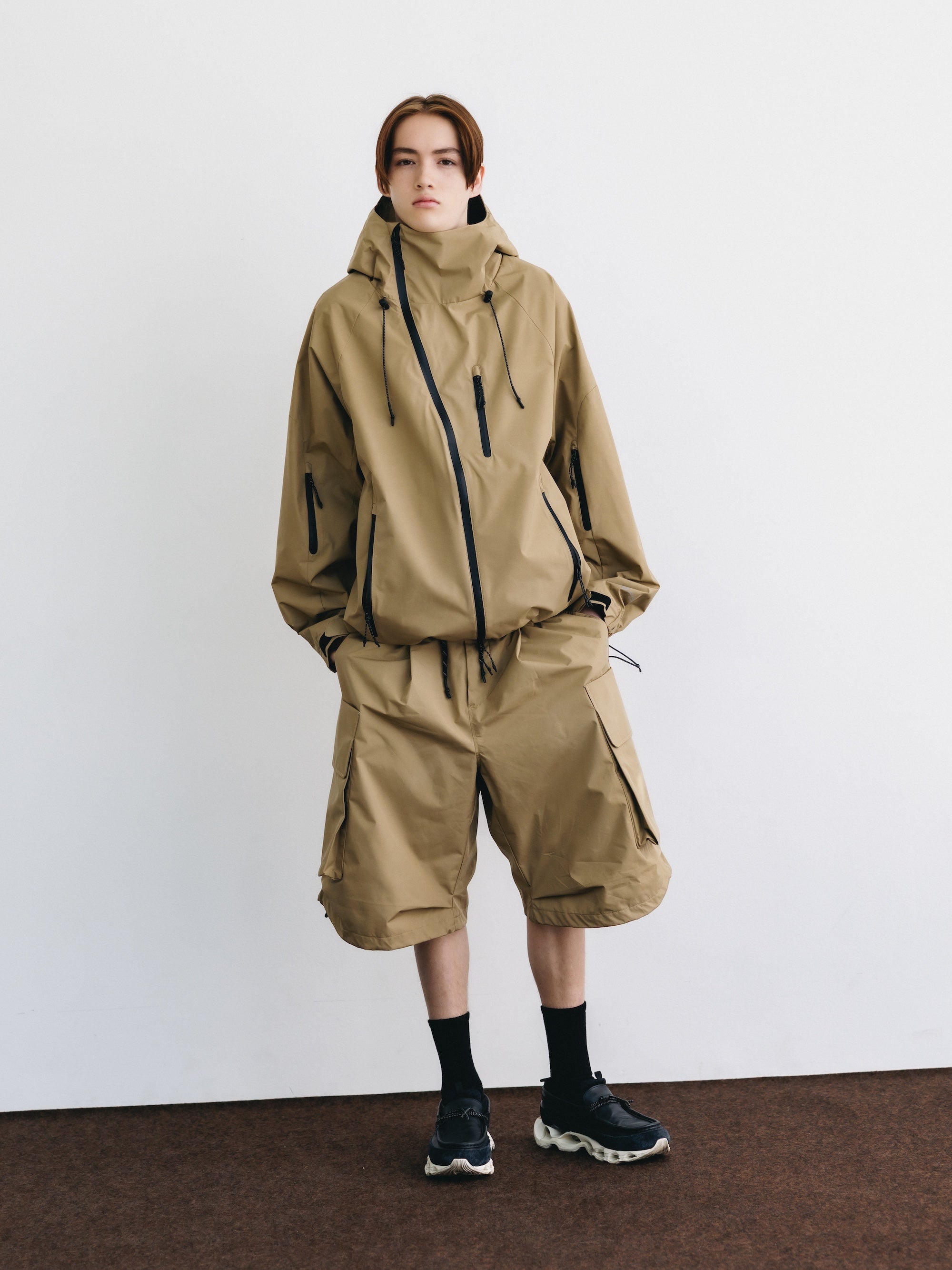 +phenix WINDSTOPPER® by GORE-TEX LABS CITY MILITARY HALF PANTS 001 (CAMEL BEIGE)