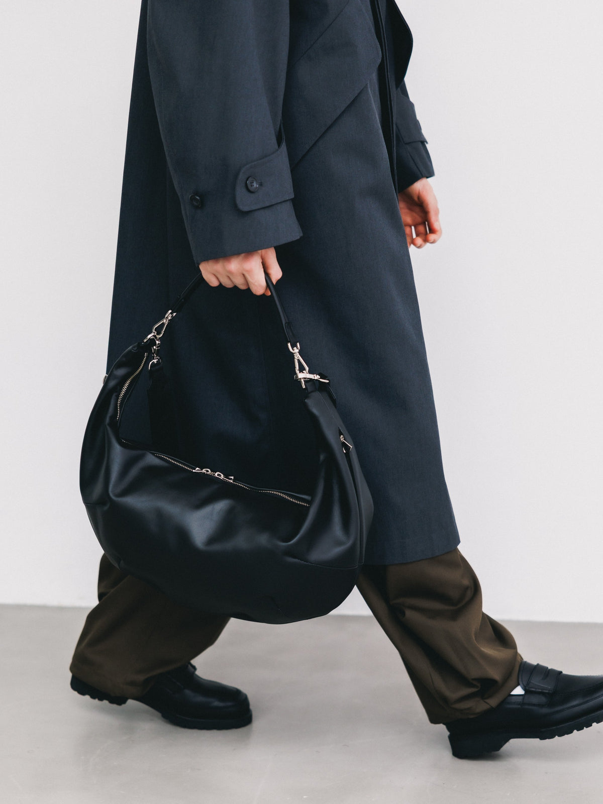 【10.21 WED 20:00- IN STOCK】 LEATHER 2WAY SYSTEM BAG (BLACK)