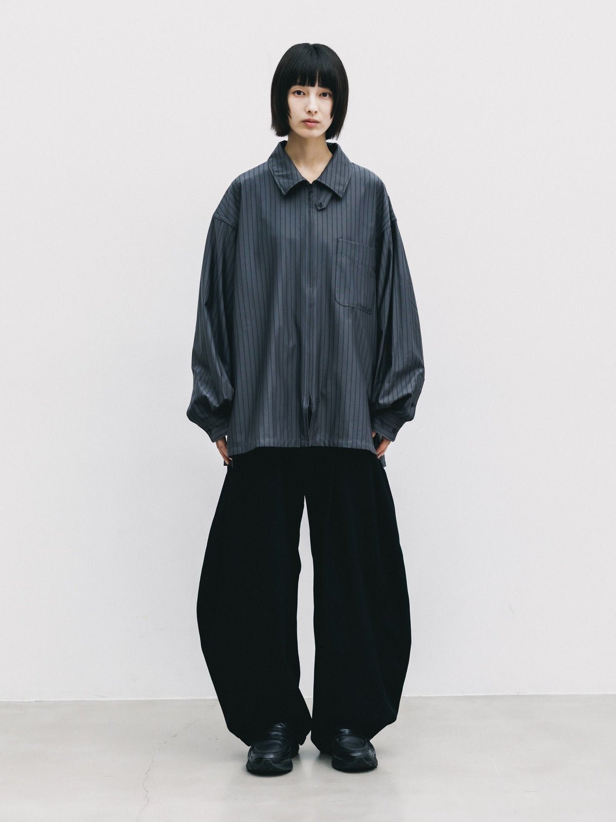 【10.24 SAT 20:00- IN STOCK】 THICK/THIN STRIPE 46G KNIT EVERYDAY ZIP UP L/S SHIRT (CHARCOAL STRIPE)