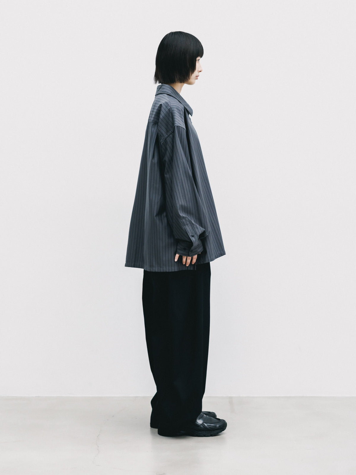 【10.24 SAT 20:00- IN STOCK】 THICK/THIN STRIPE 46G KNIT EVERYDAY ZIP UP L/S SHIRT (CHARCOAL STRIPE)