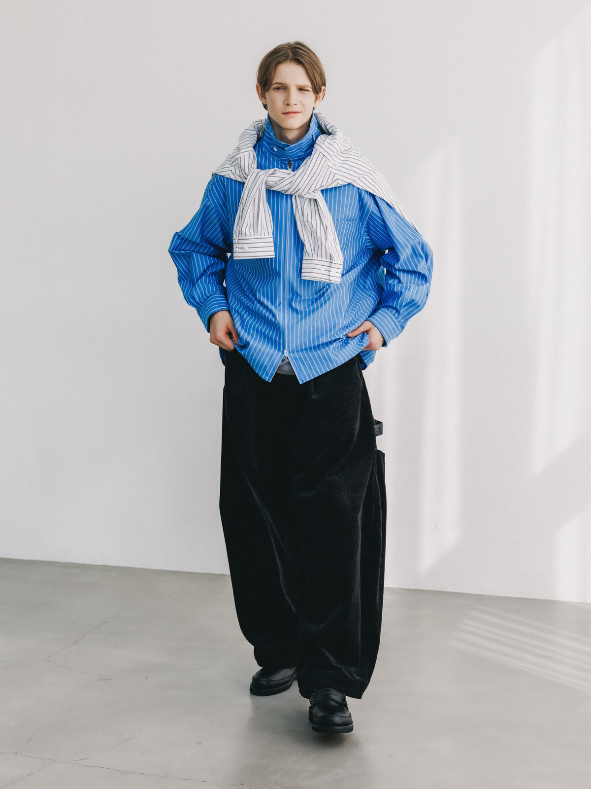 【10.24 SAT 20:00- IN STOCK】 THICK/THIN STRIPE 46G KNIT EVERYDAY ZIP UP L/S SHIRT (SAX BLUE STRIPE)