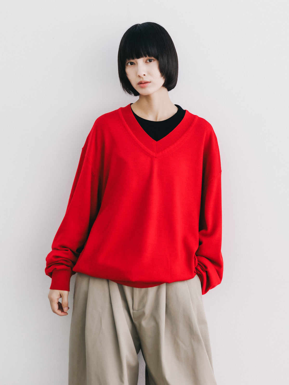 【10.31 SAT 20:00- IN STOCK】 12G WOOL V-NECK KNIT PULLOVER (RED)