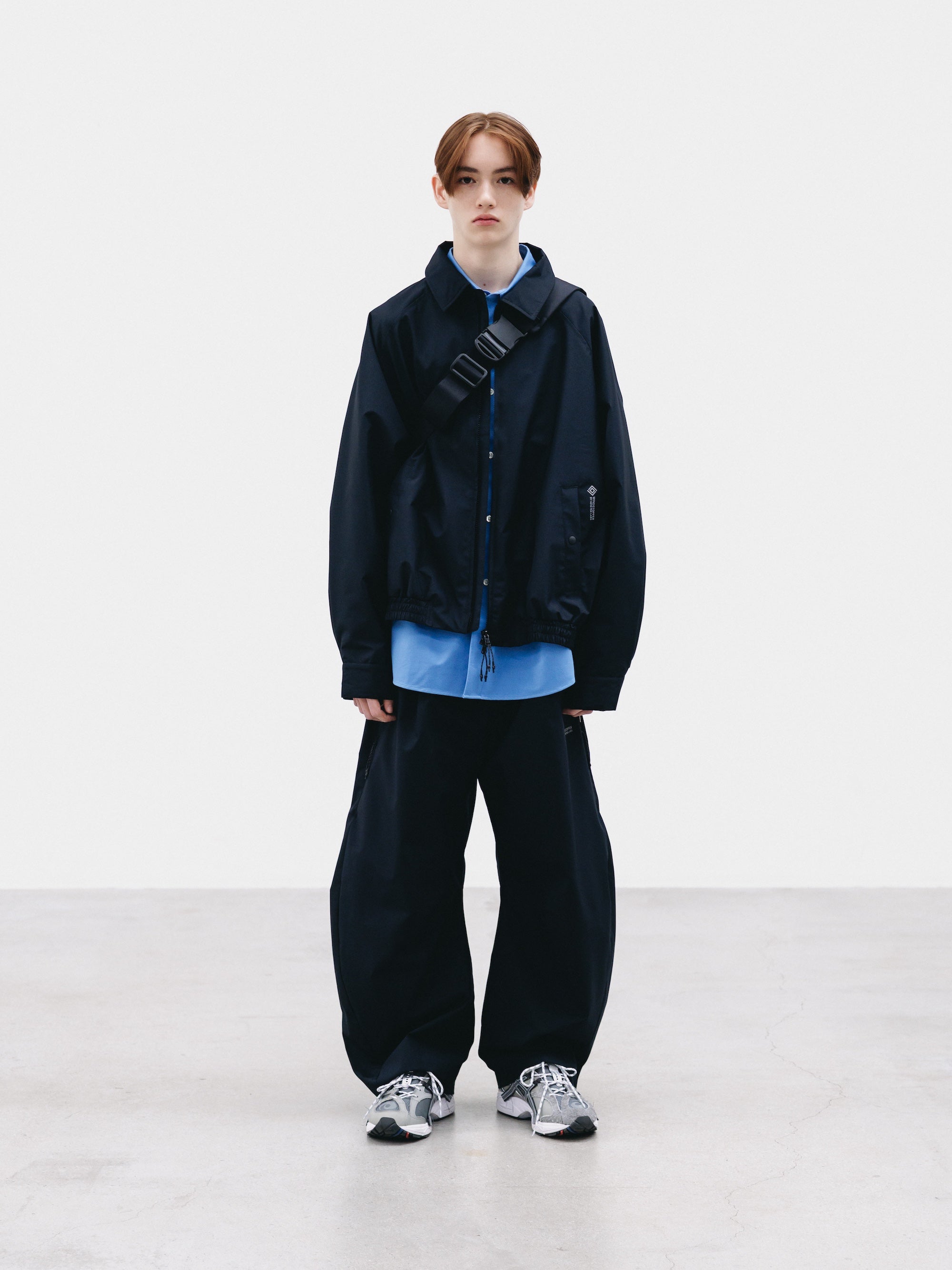 【2.14 SAT 20:00- IN STOCK】HOLIDAY BAG