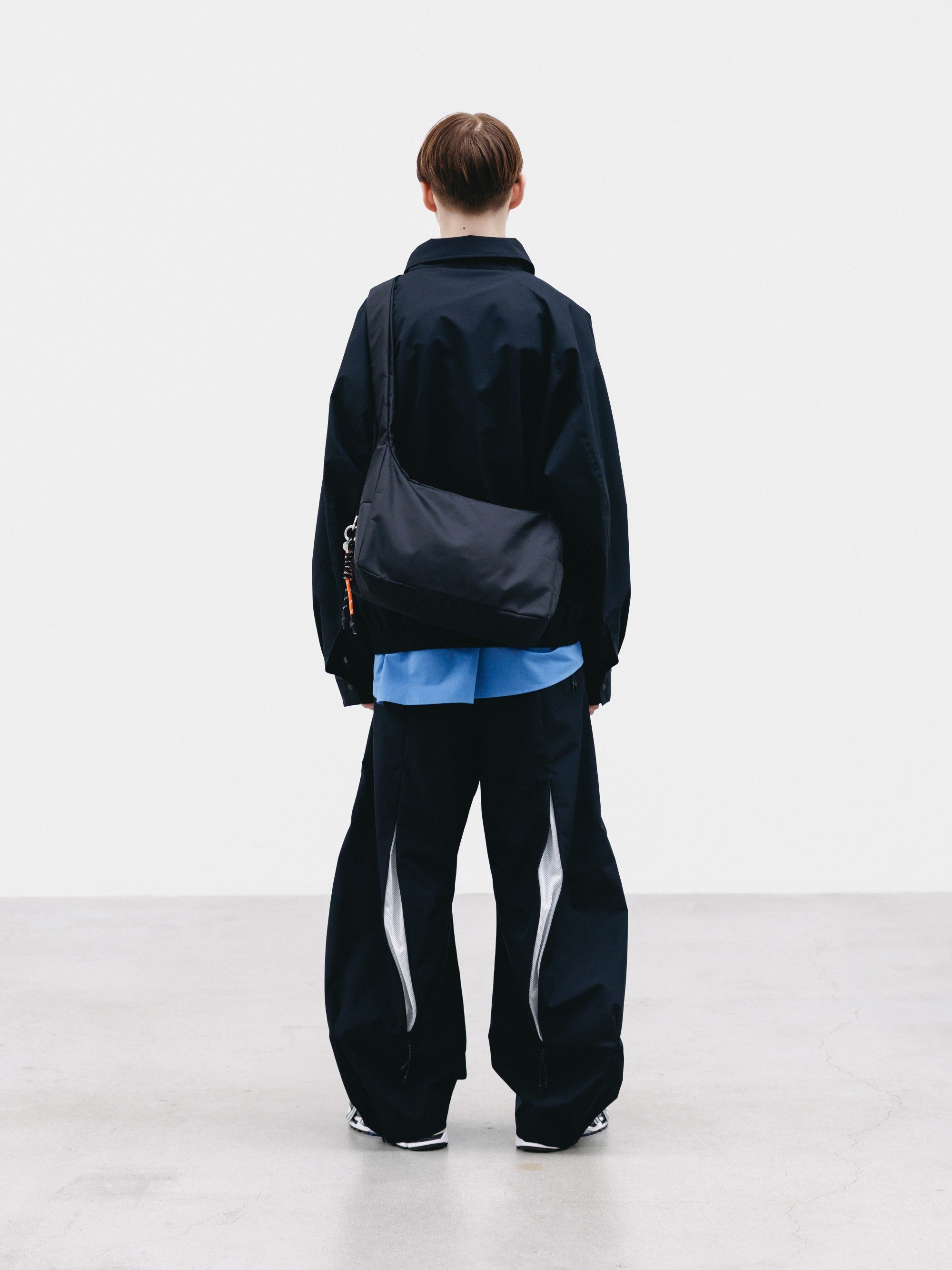 【9.2 WED 20:00- IN STOCK】+phenix WINDSTOPPER® by GORE-TEX LABS TWILL CITY BARREL LEG PANTS (BLACK×WHITE)