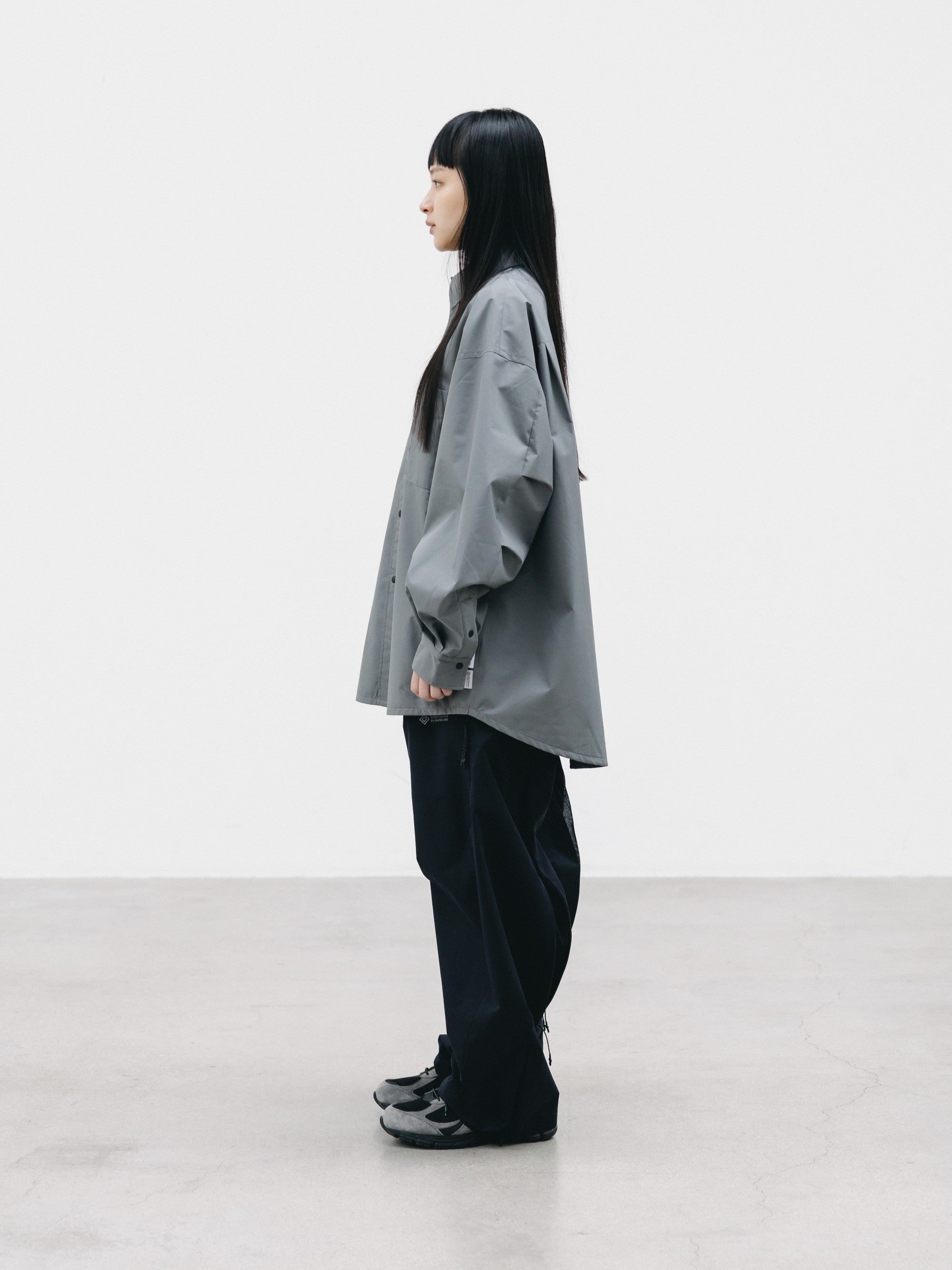 【9.2 WED 20:00- IN STOCK】+phenix WINDSTOPPER® by GORE-TEX LABS TWILL CITY BARREL LEG PANTS (BLACK)