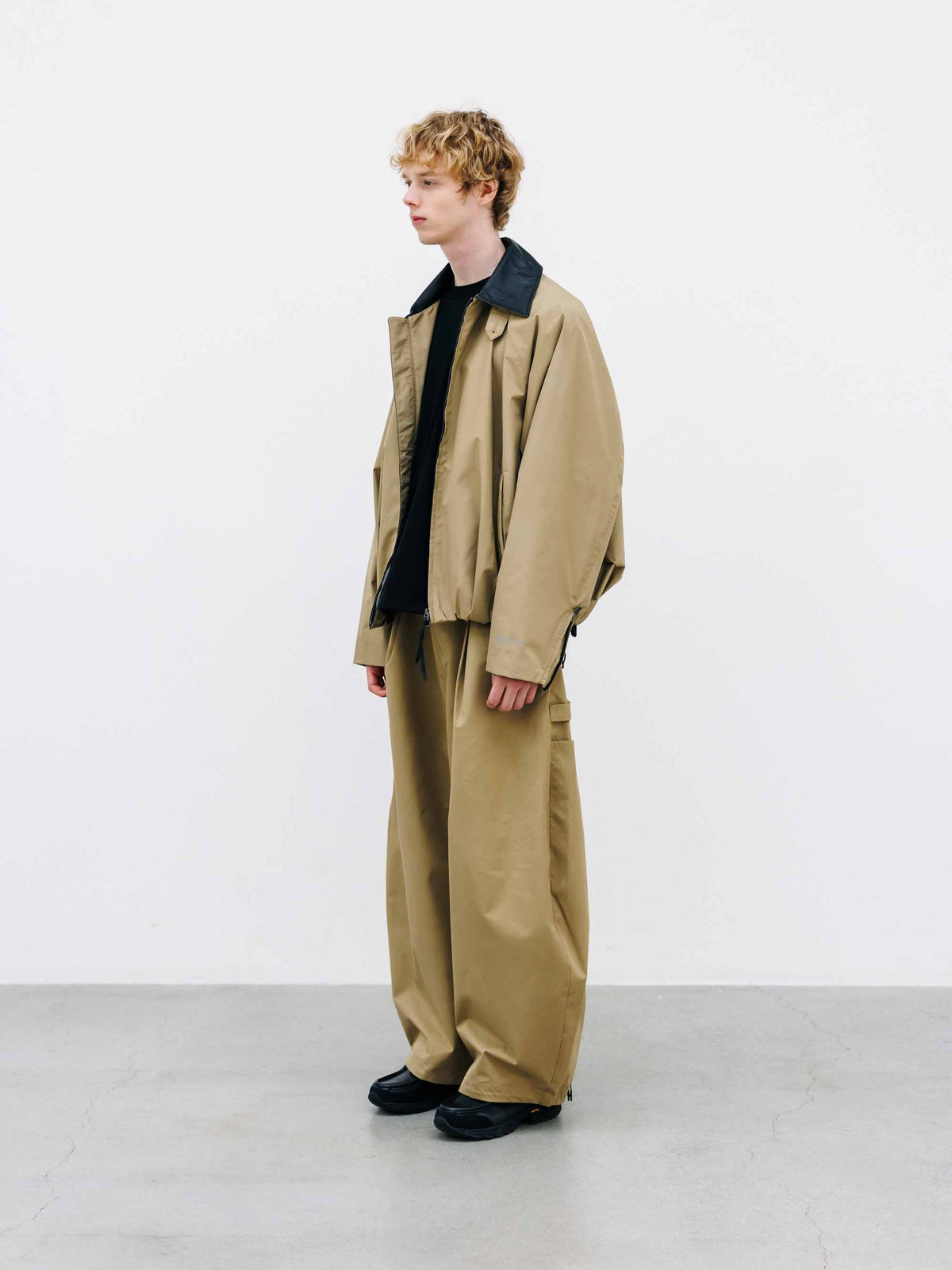 【9.26 SAT 20:00- IN STOCK】+phenix WINDSTOPPER® by GORE-TEX LABS CITY UTILITY BALLOON JACKET (CAMEL BEIGE)