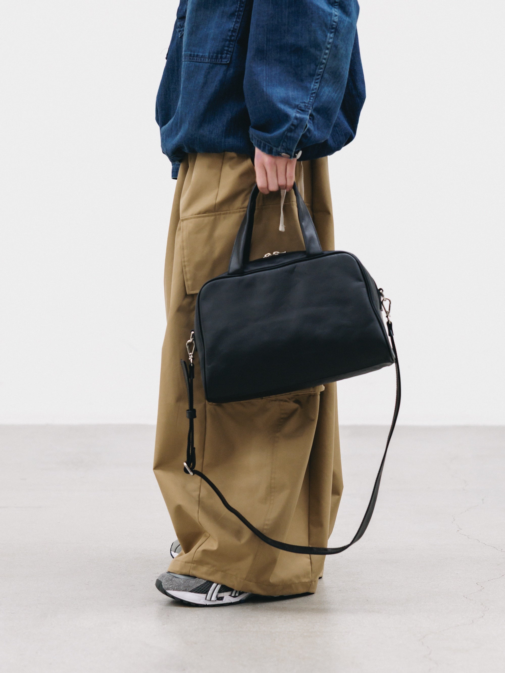 2.28 SAT 20:00- IN STOCK】LEATHER 2WAY RECT BAG