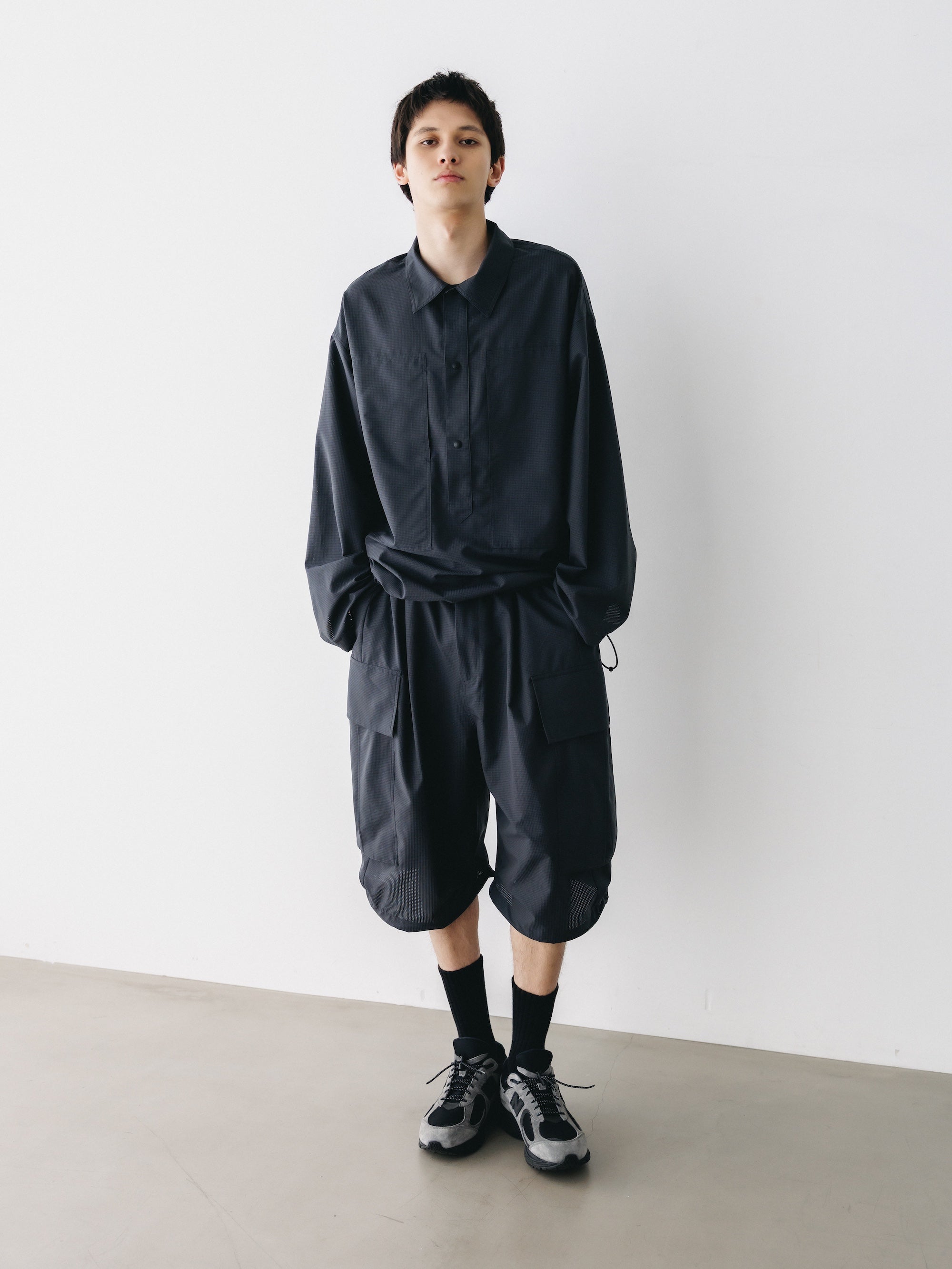 【4.11 SAT 20:00- IN STOCK】COOLDOTS® CITY MEGA POCKET BALLOON CARGO HALF PANTS (CHARCOAL)