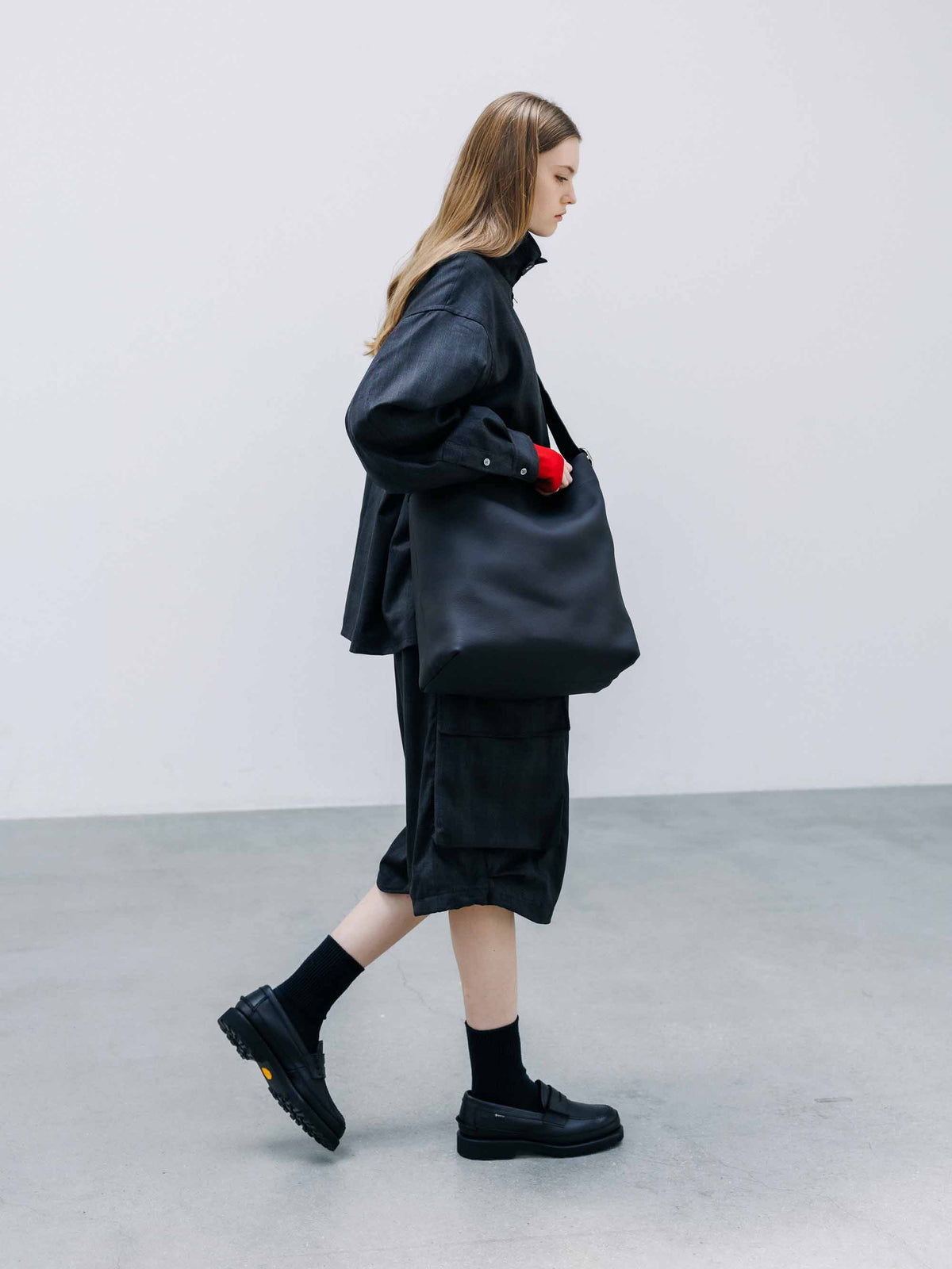 【9.30 WED 20:00- IN STOCK】GRAIN LEATHER EDITOR’S BAG (BLACK)