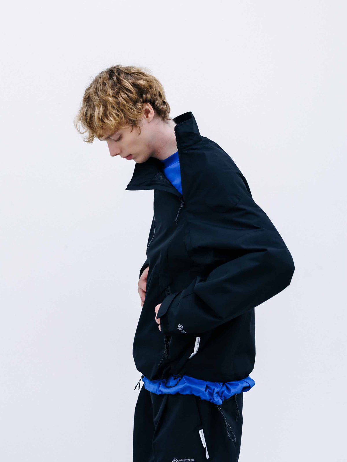 【9.26 SAT 20:00- IN STOCK】+phenix WINDSTOPPER® by GORE-TEX LABS CITY SIDEWINDER JACKET (BLACK)