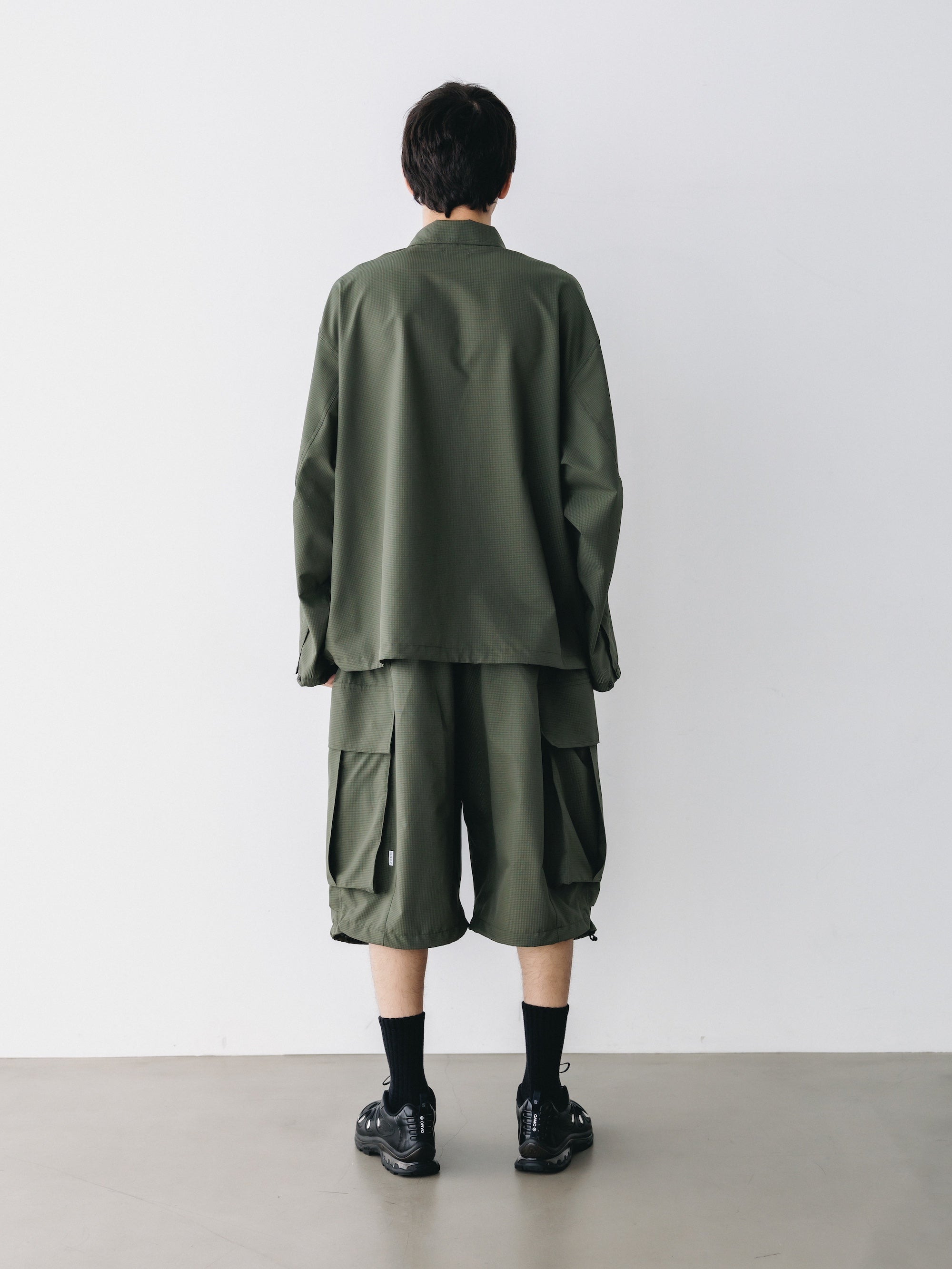 【4.11 SAT 20:00- IN STOCK】COOLDOTS® CITY MEGA POCKET BALLOON CARGO HALF PANTS (OLIVE)