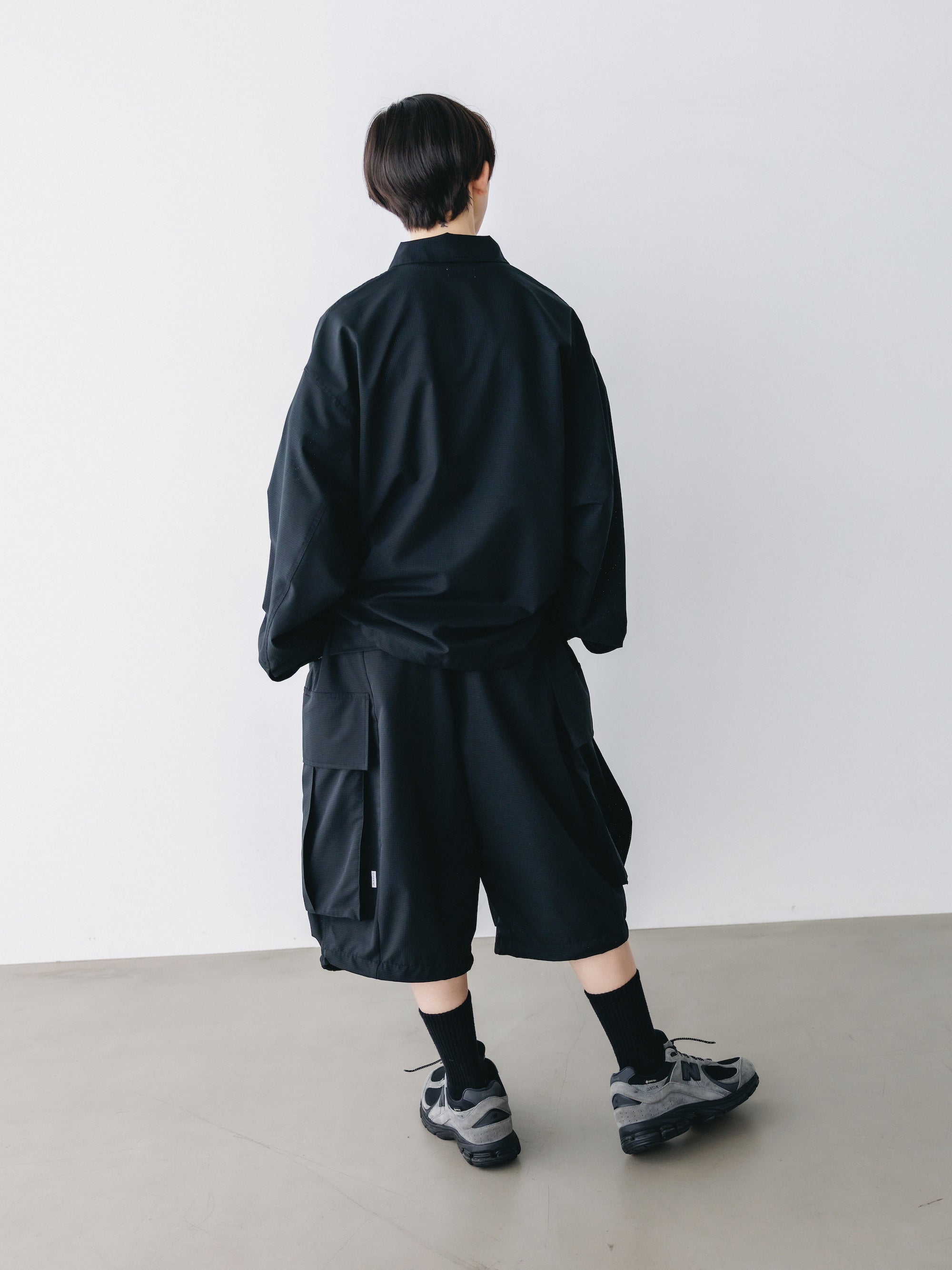 【4.11 SAT 20:00- IN STOCK】COOLDOTS® CITY MEGA POCKET BALLOON CARGO HALF PANTS (BLACK)