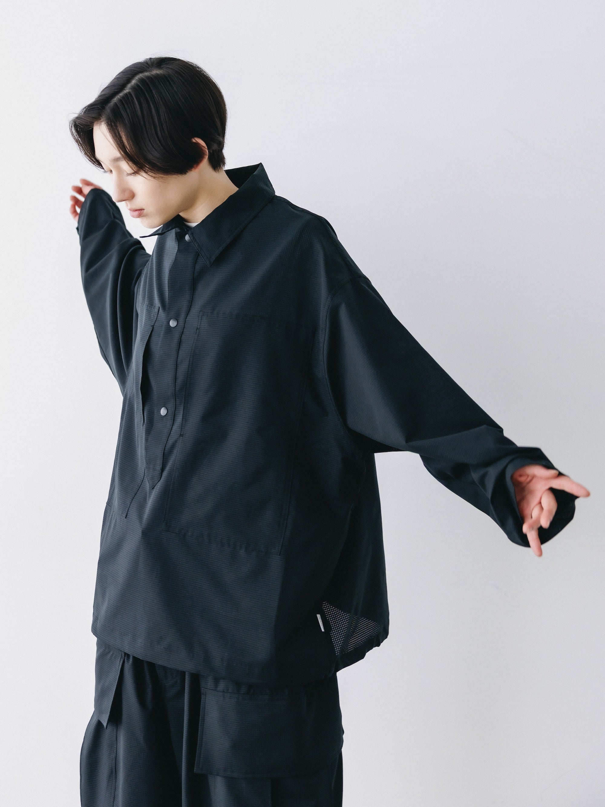 【4.11 SAT 20:00- IN STOCK】COOLDOTS® M-35 PULLOVER JACKET (BLACK)
