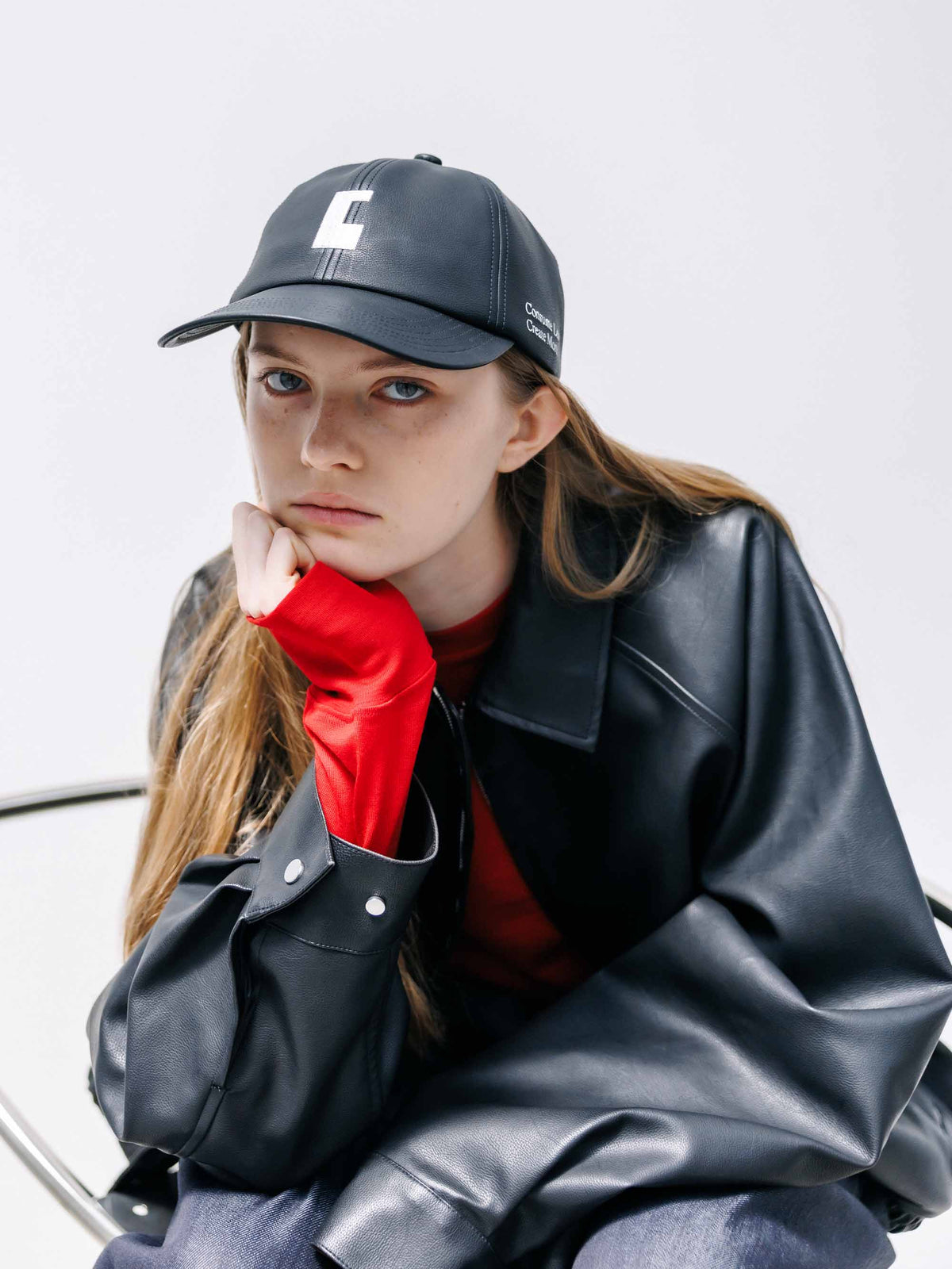 【9.16 WED 20:00- IN STOCK】"C"SYNTHETIC SKIN-TEX CITY CAP (BLACK)