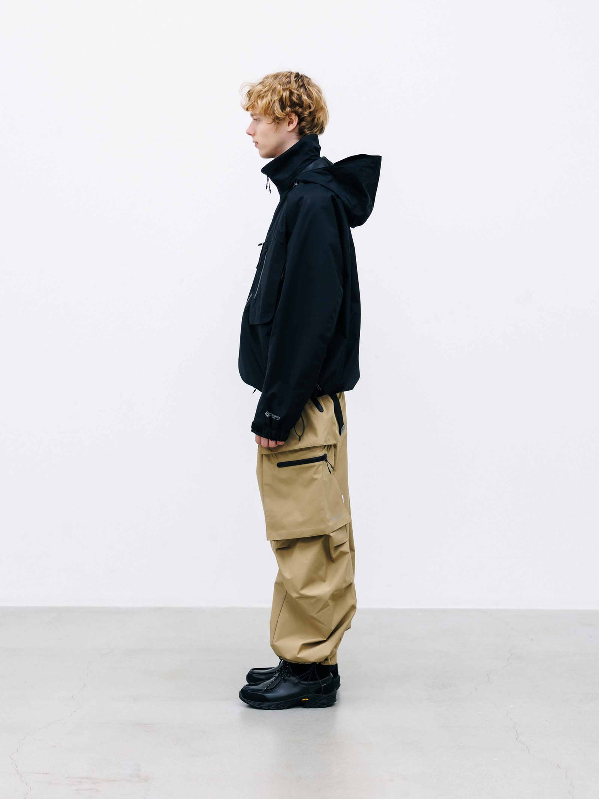 【9.26 SAT 20:00- IN STOCK】+phenix WINDSTOPPER® by GORE-TEX LABS CITY HYDRO SHED JACKET (BLACK)