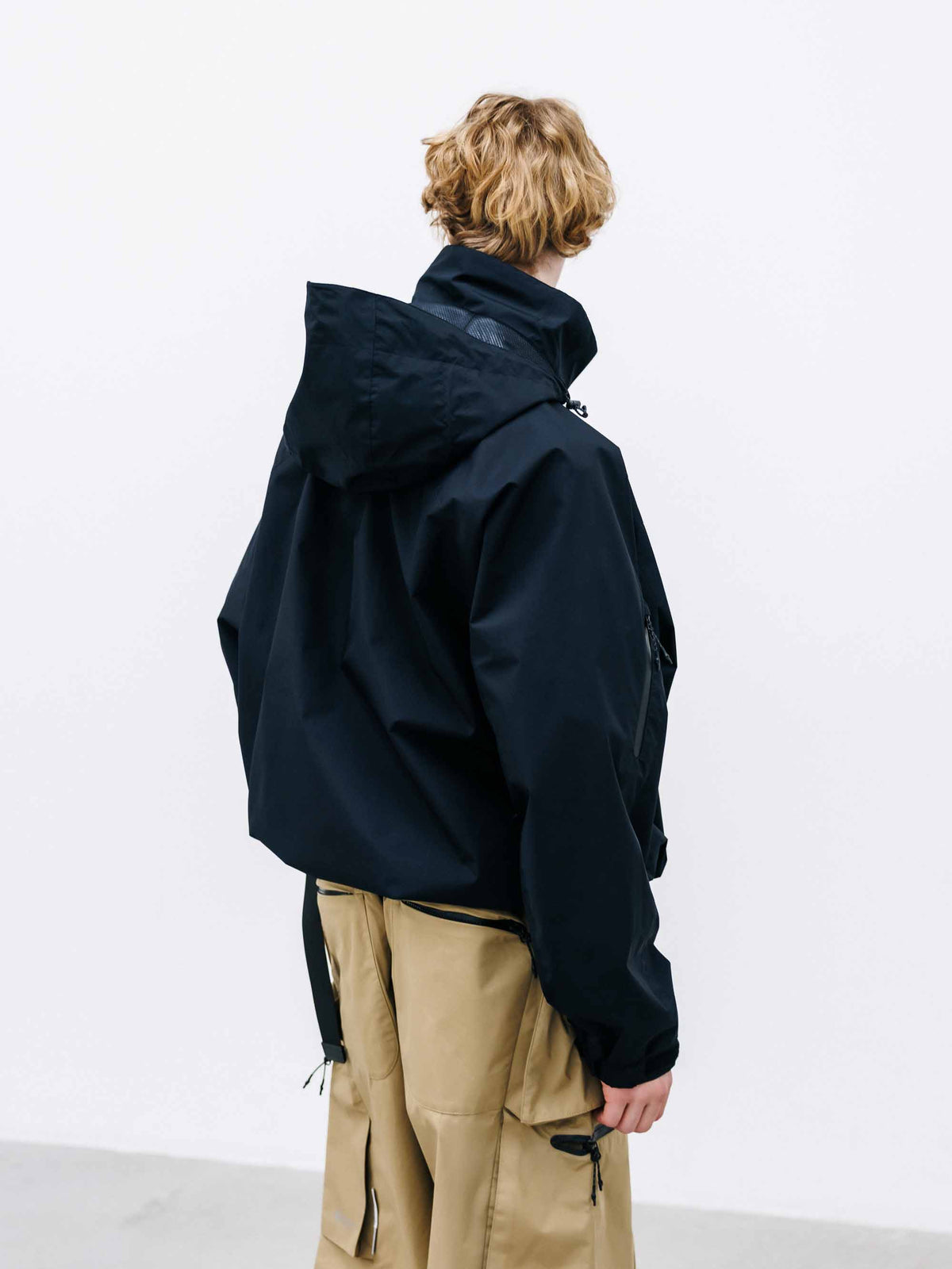 【9.26 SAT 20:00- IN STOCK】+phenix WINDSTOPPER® by GORE-TEX LABS CITY HYDRO SHED JACKET (BLACK)