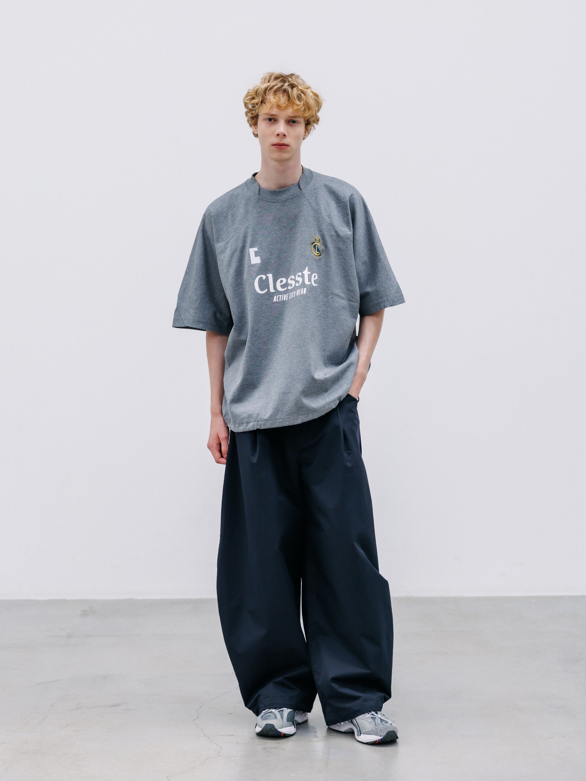 【8.29 SAT 20:00- IN STOCK】EMBROIDERED GAME S/S T-SHIRT WITH DRAWSTRINGS (HEATHER GRAY)
