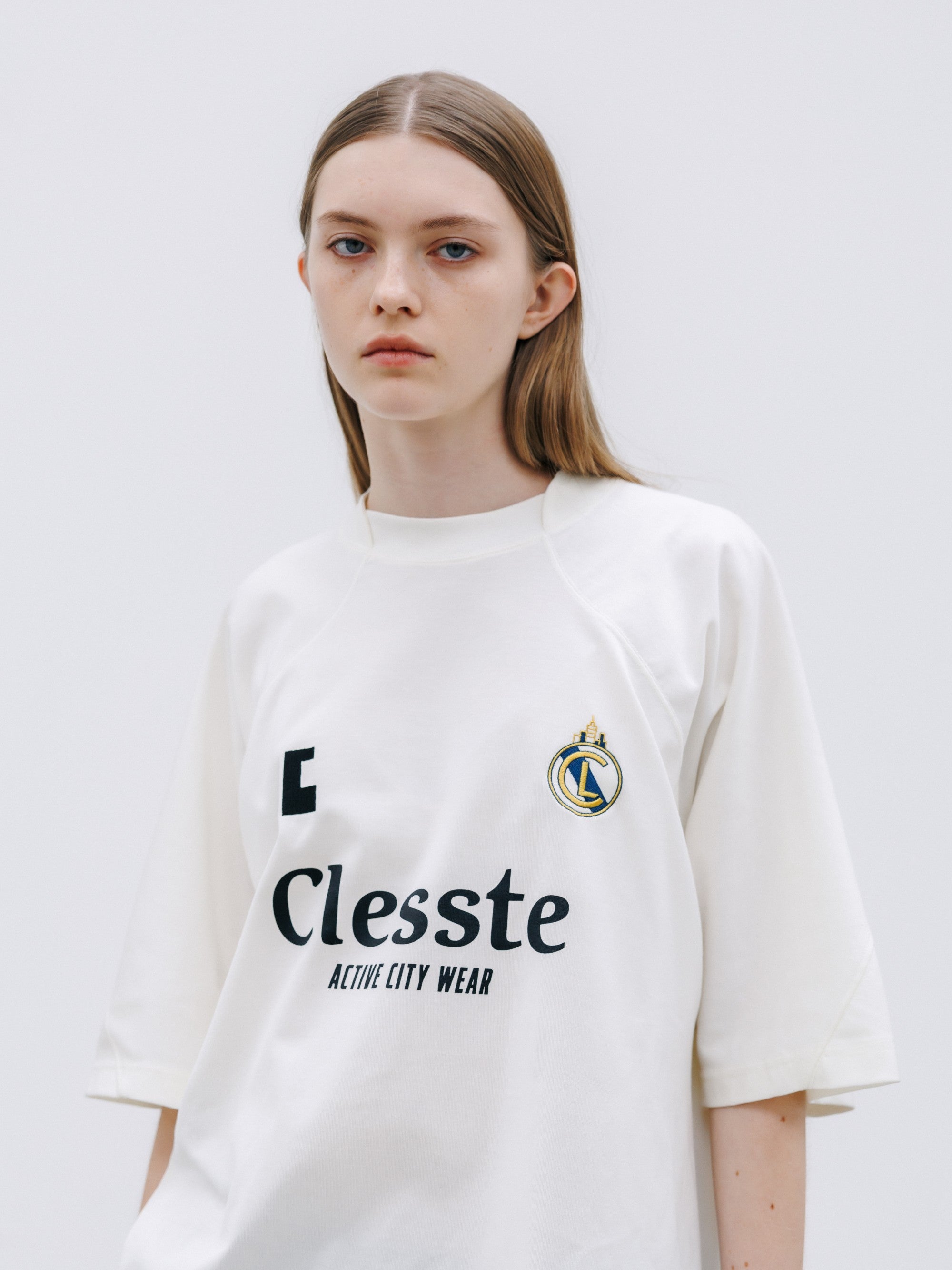 【8.29 SAT 20:00- IN STOCK】EMBROIDERED GAME S/S T-SHIRT WITH DRAWSTRINGS (WHITE)
