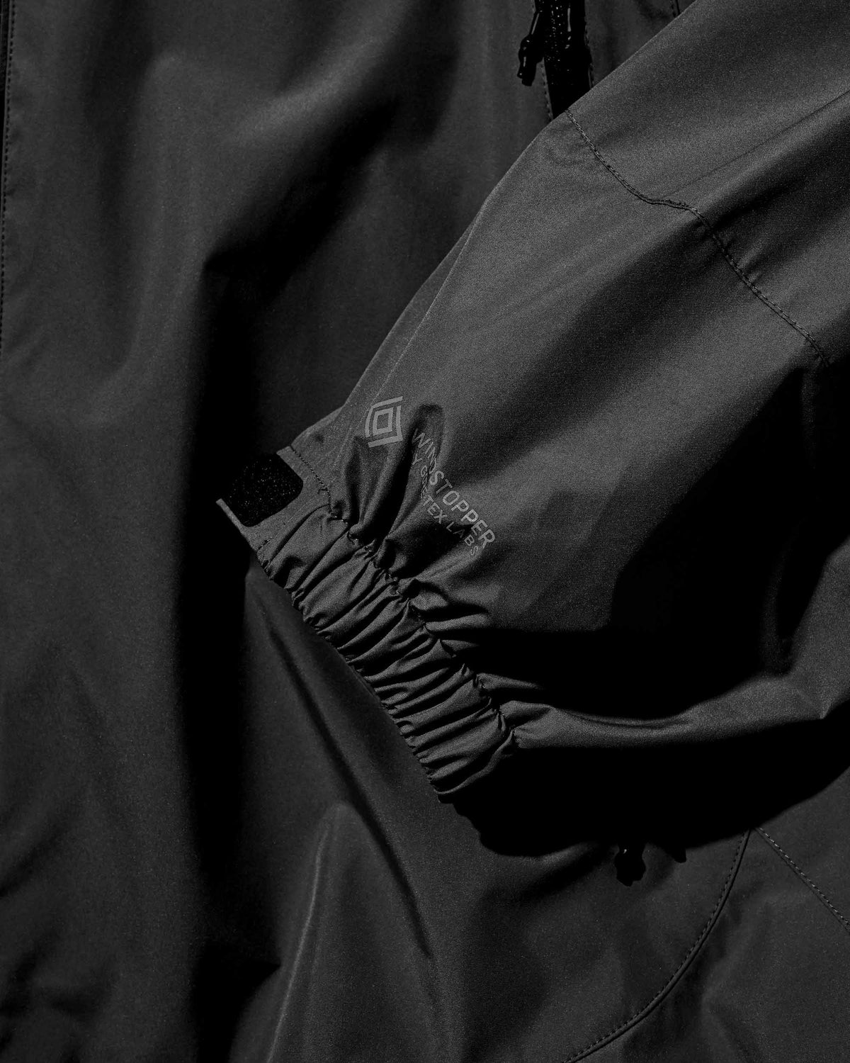 【9.23 WED 20:00- IN STOCK】+phenix WINDSTOPPER® by GORE-TEX LABS CITY MILITARY JACKET (BLACK)