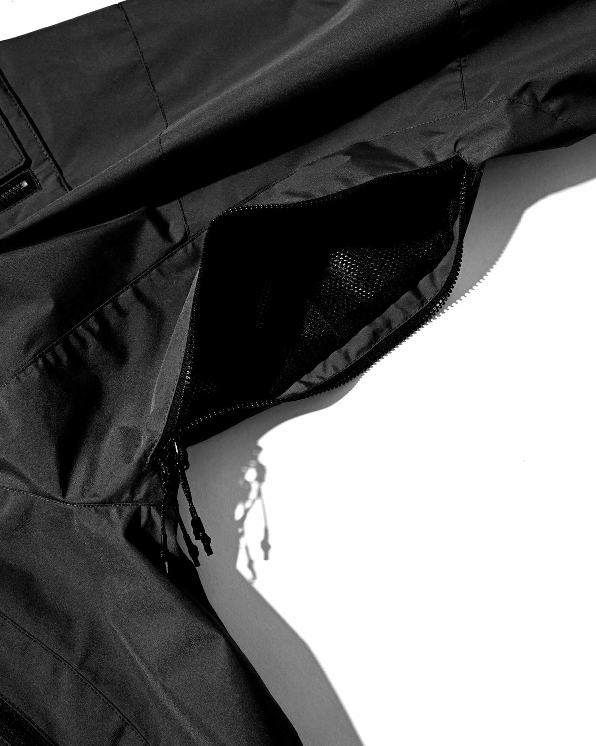 【9.23 WED 20:00- IN STOCK】+phenix WINDSTOPPER® by GORE-TEX LABS CITY MILITARY JACKET (BLACK)