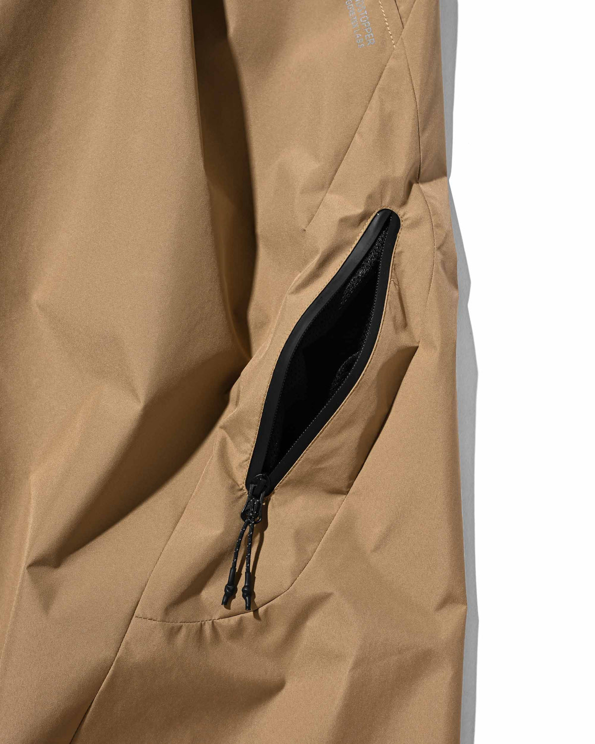 【9.23 WED 20:00- IN STOCK】+phenix WINDSTOPPER® by GORE-TEX LABS TECH MASSIVE TWISTED PANTS (CAMEL BEIGE)