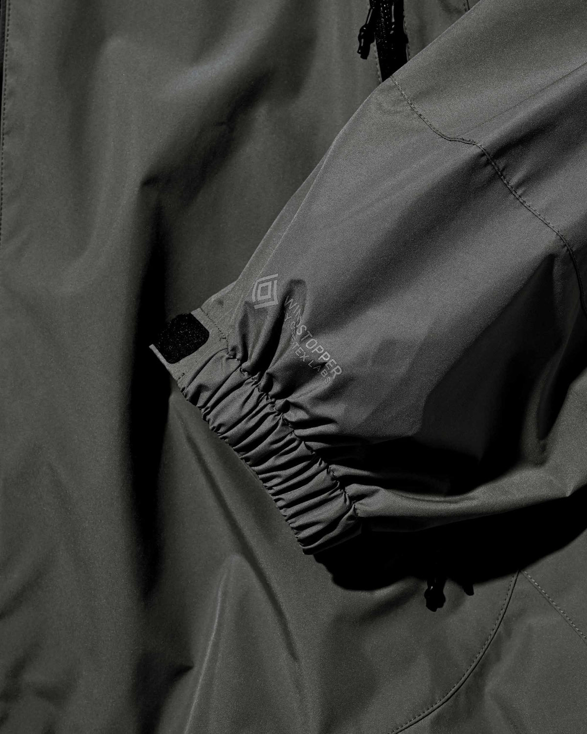【9.23 WED 20:00- IN STOCK】+phenix WINDSTOPPER® by GORE-TEX LABS CITY MILITARY JACKET (ASPHALT GRAY)
