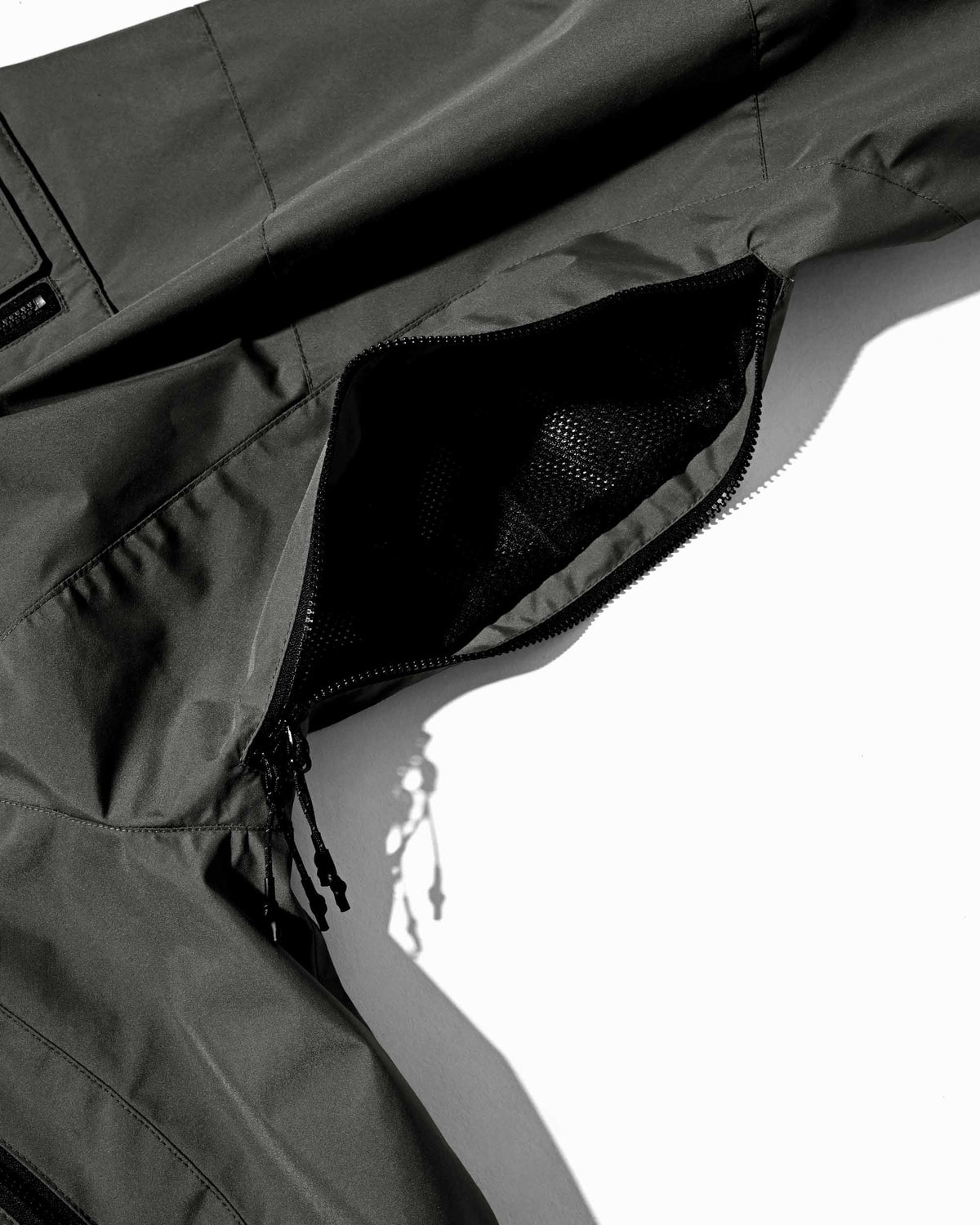 【9.23 WED 20:00- IN STOCK】+phenix WINDSTOPPER® by GORE-TEX LABS CITY MILITARY JACKET (ASPHALT GRAY)