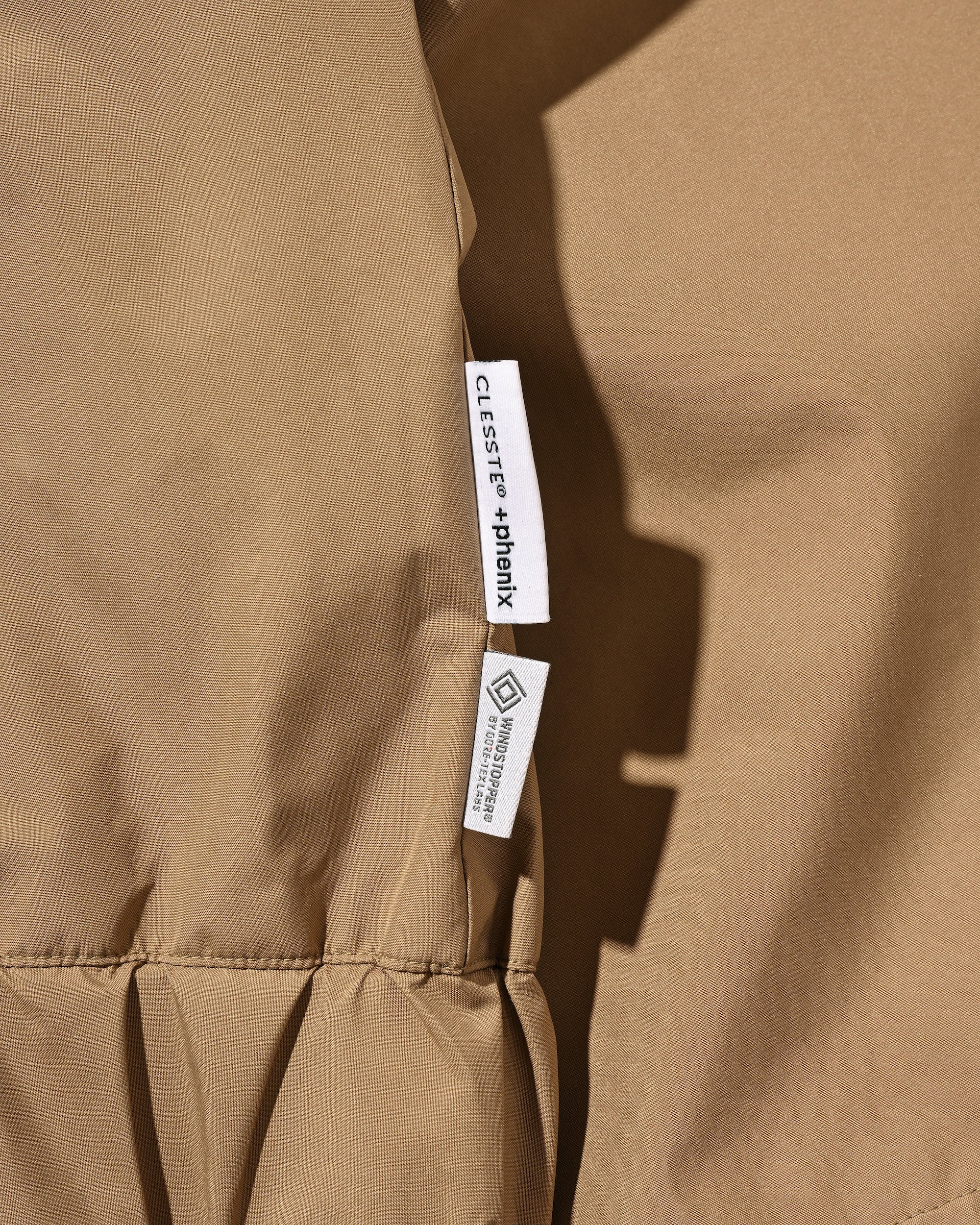 +PHENIX WINDSTOPPER® BY GORE-TEX LABS CITY CORE STAND JACKET (CAMEL BEIGE)