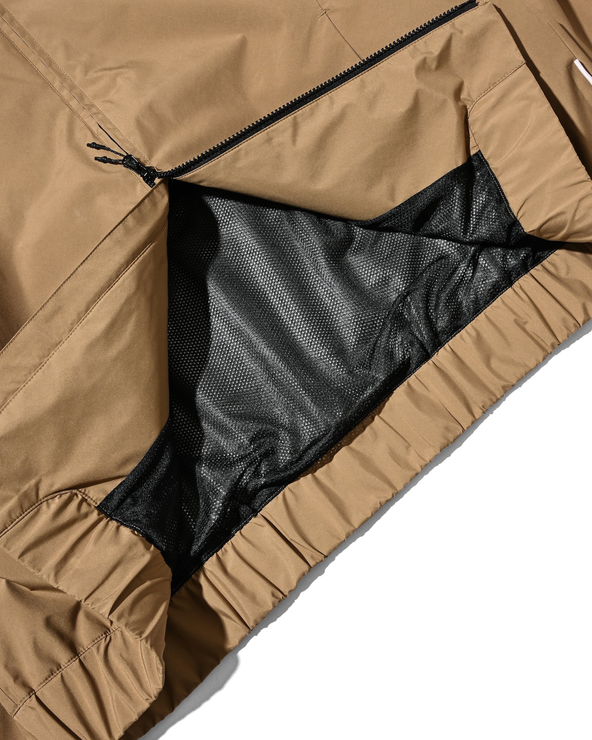 +PHENIX WINDSTOPPER® BY GORE-TEX LABS CITY CORE STAND JACKET (CAMEL BEIGE)
