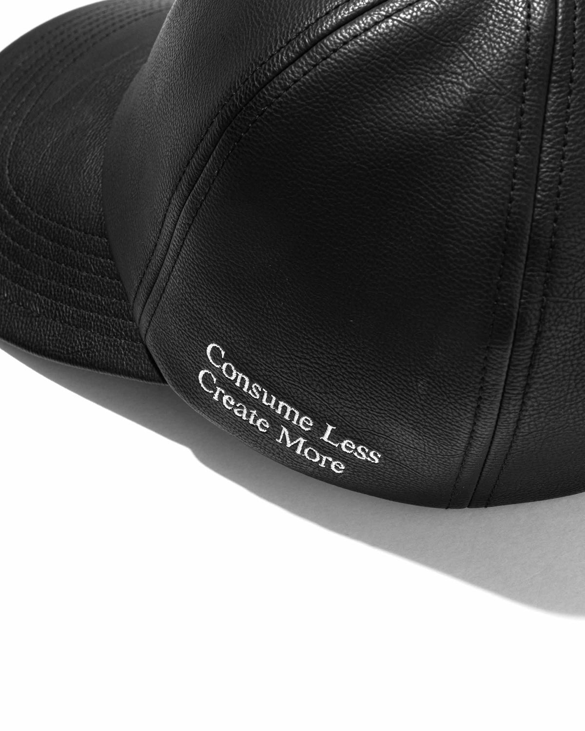 【9.16 WED 20:00- IN STOCK】"C"SYNTHETIC SKIN-TEX CITY CAP (BLACK)