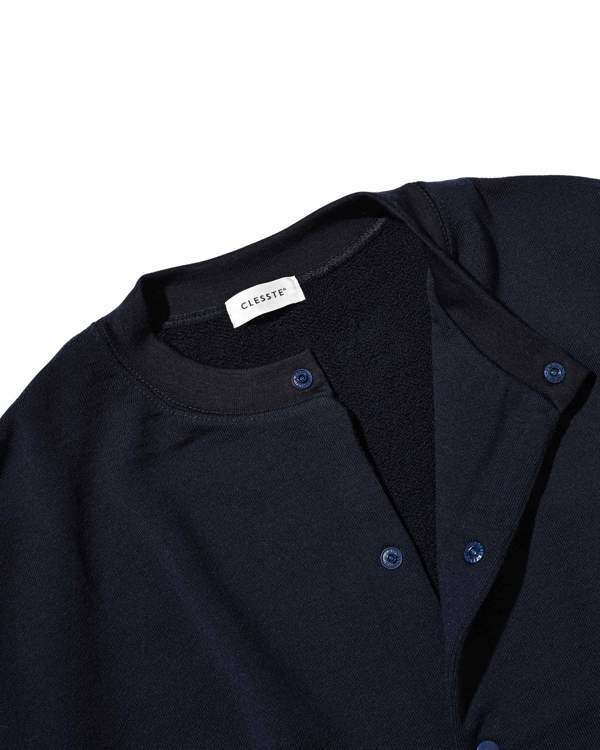 【10.14 WED 20:00- IN STOCK】 WOOL SWEAT CREW NECK CARDIGAN (NAVY)