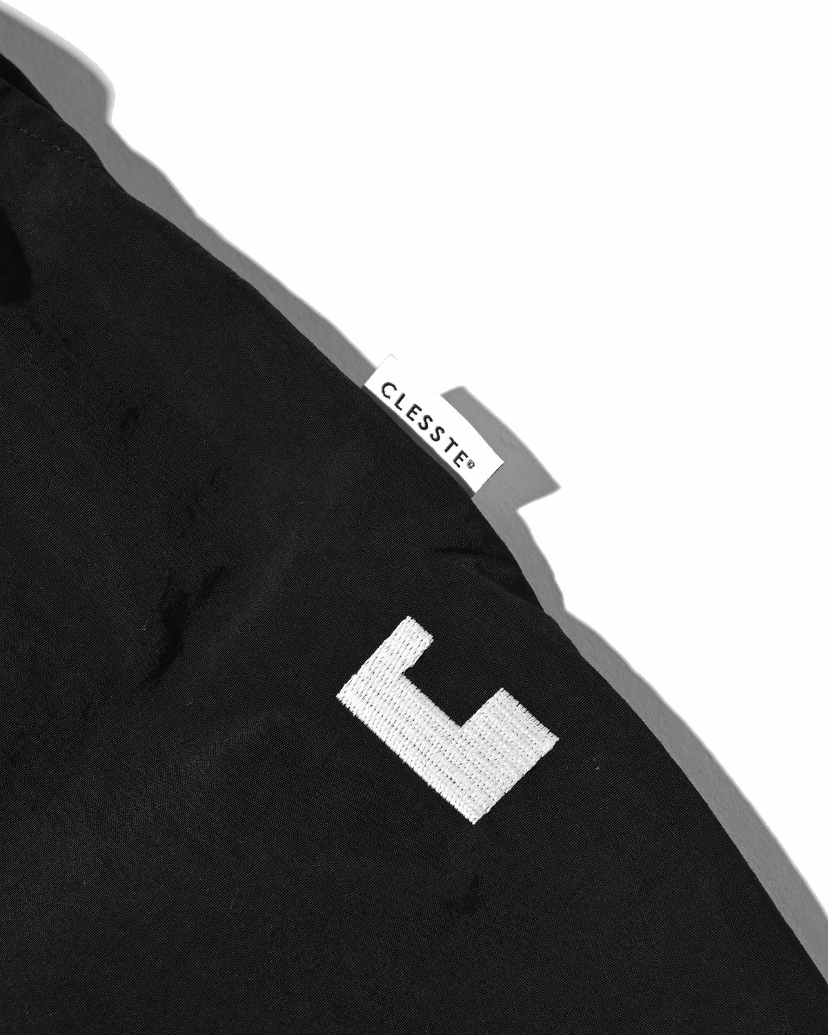 【10.4 SUN 20:00- IN STOCK】【LIMITED】 “YES G♡♡D MARKET" ACTIVE CITY UNIFORM WIDE TAPERED PANTS (BLACK)
