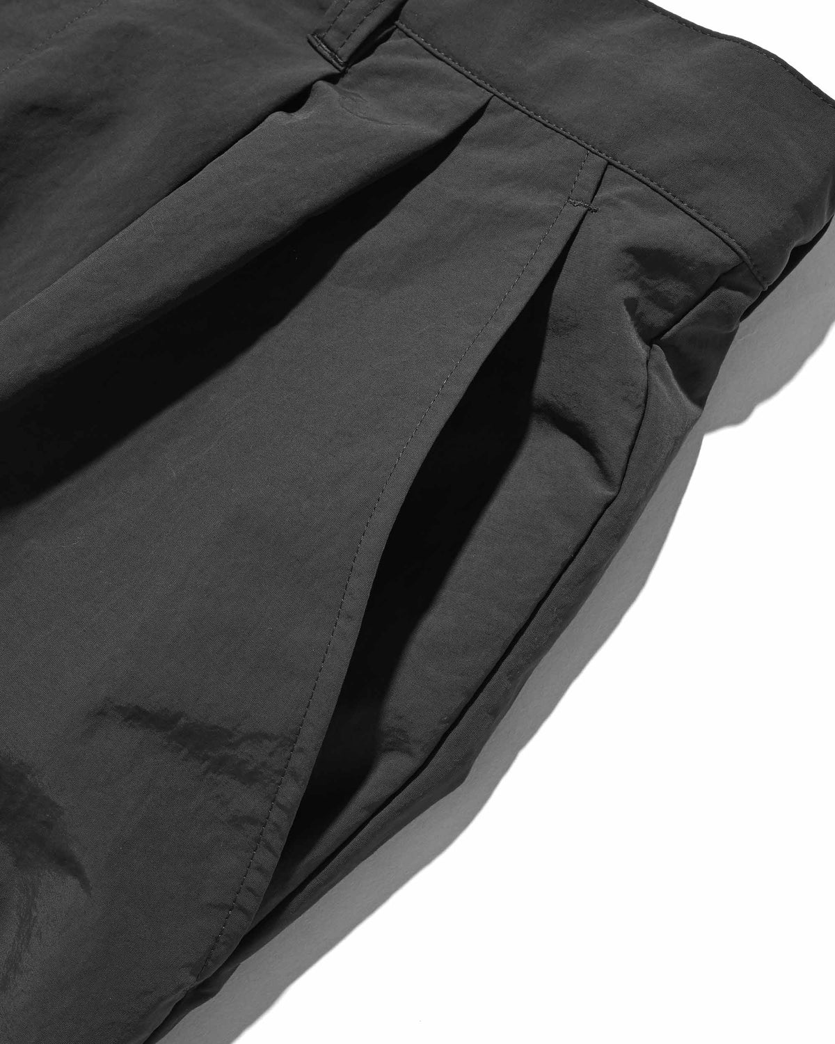 【10.4 SUN 20:00- IN STOCK】【LIMITED】 “YES G♡♡D MARKET" ACTIVE CITY UNIFORM WIDE TAPERED PANTS (GRAY)