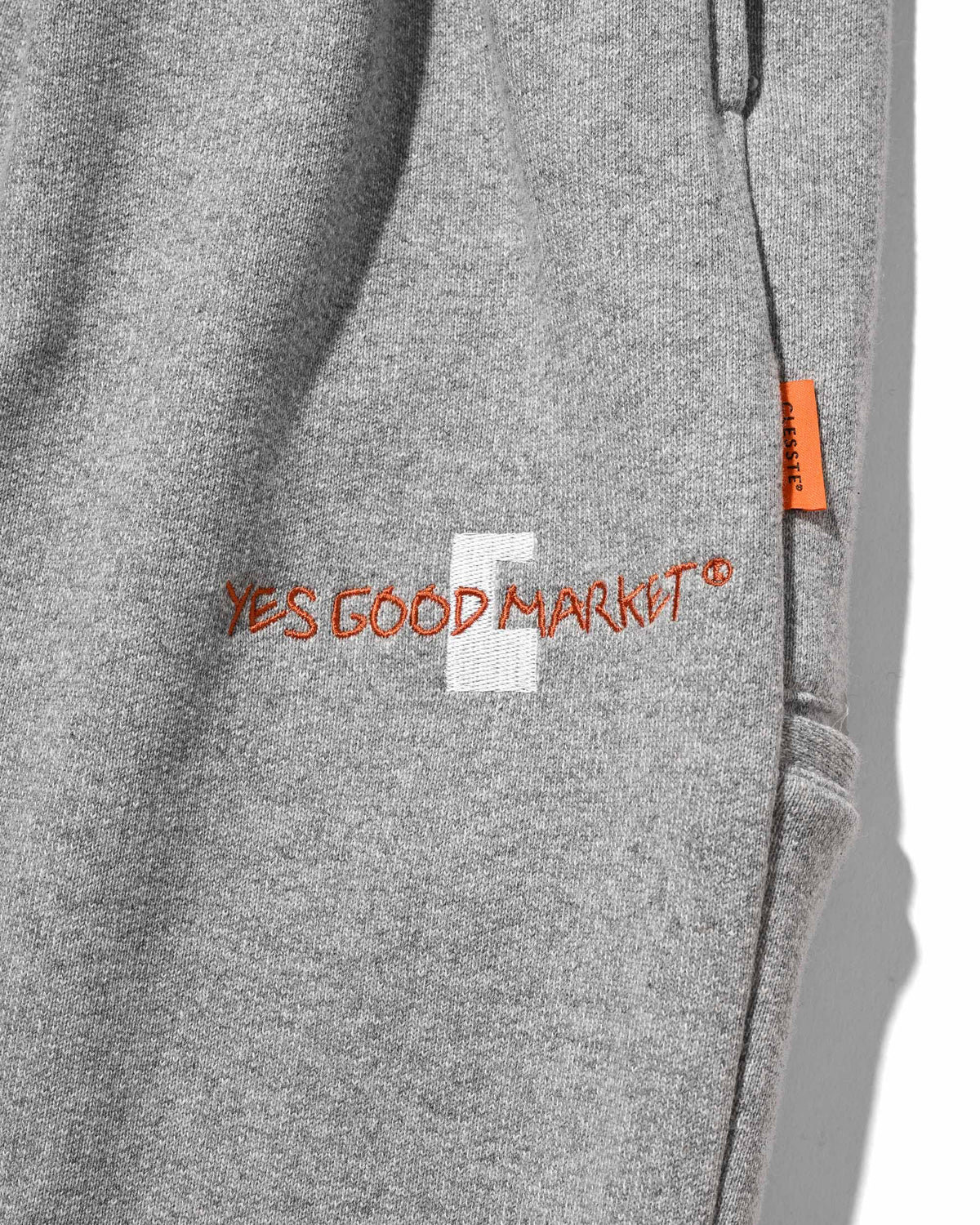 【10.4 SUN 20:00- IN STOCK】【LIMITED】 “C×YES GOOD MARKET" CITY UNIFORM VENTILATION SWEATPANTS (TOP GRAY)