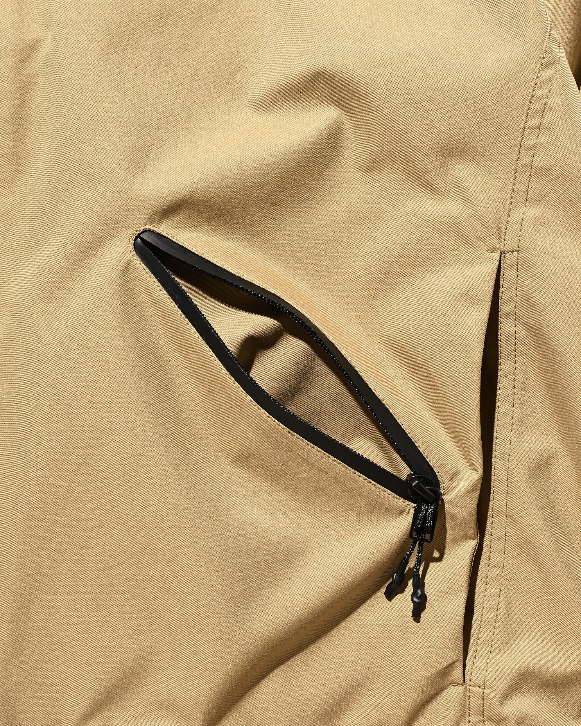 【9.24 WED 20:00- IN STOCK】+phenix WINDSTOPPER® by GORE-TEX LABS TWILL CITY WORKER JACKET (CARAMEL BEIGE)