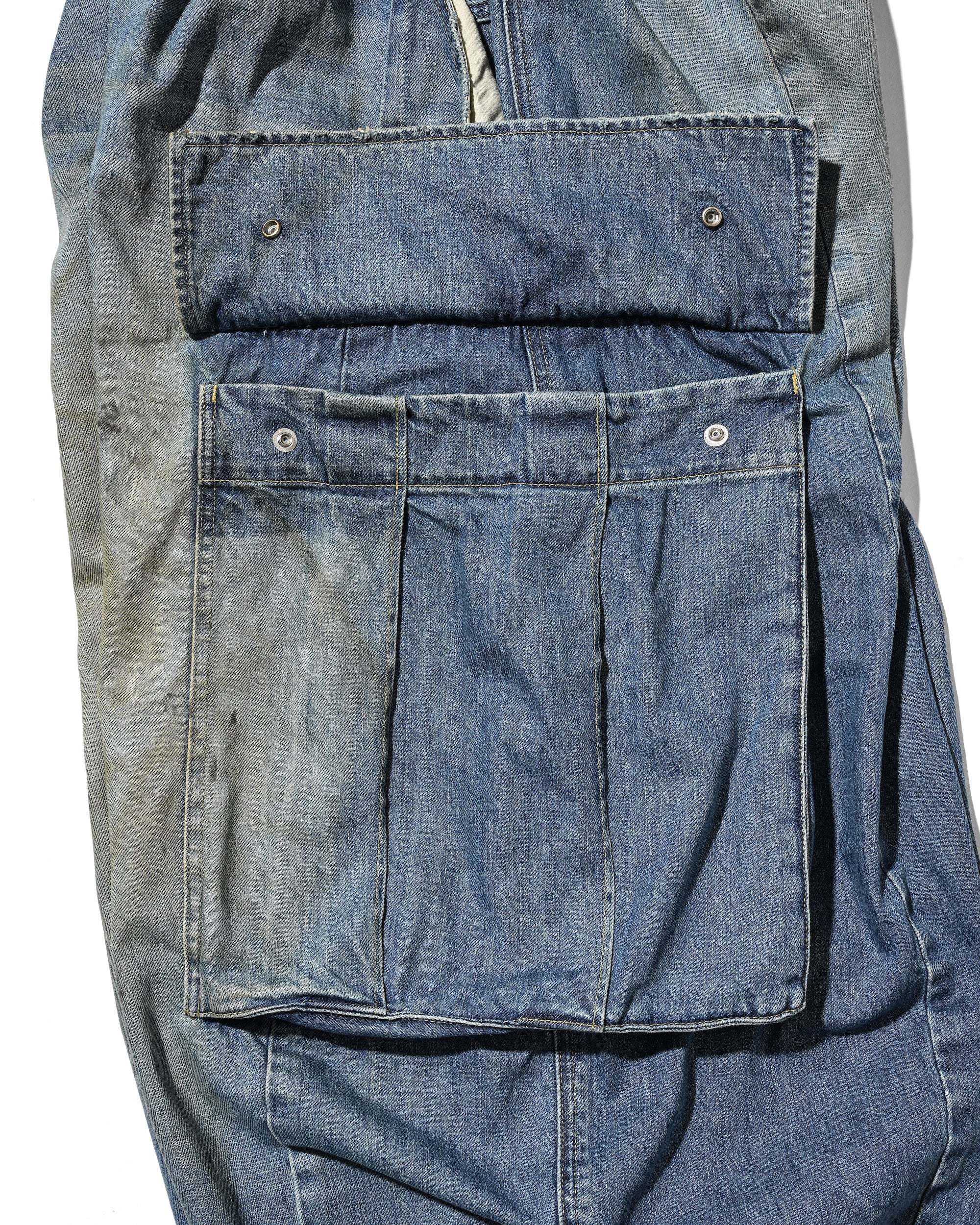 VINTAGE DYED SELVEDGE DENIM CITY MEGA POCKET BALLOON CARGO PANTS (VINTAGE LIGHT INDIGO)