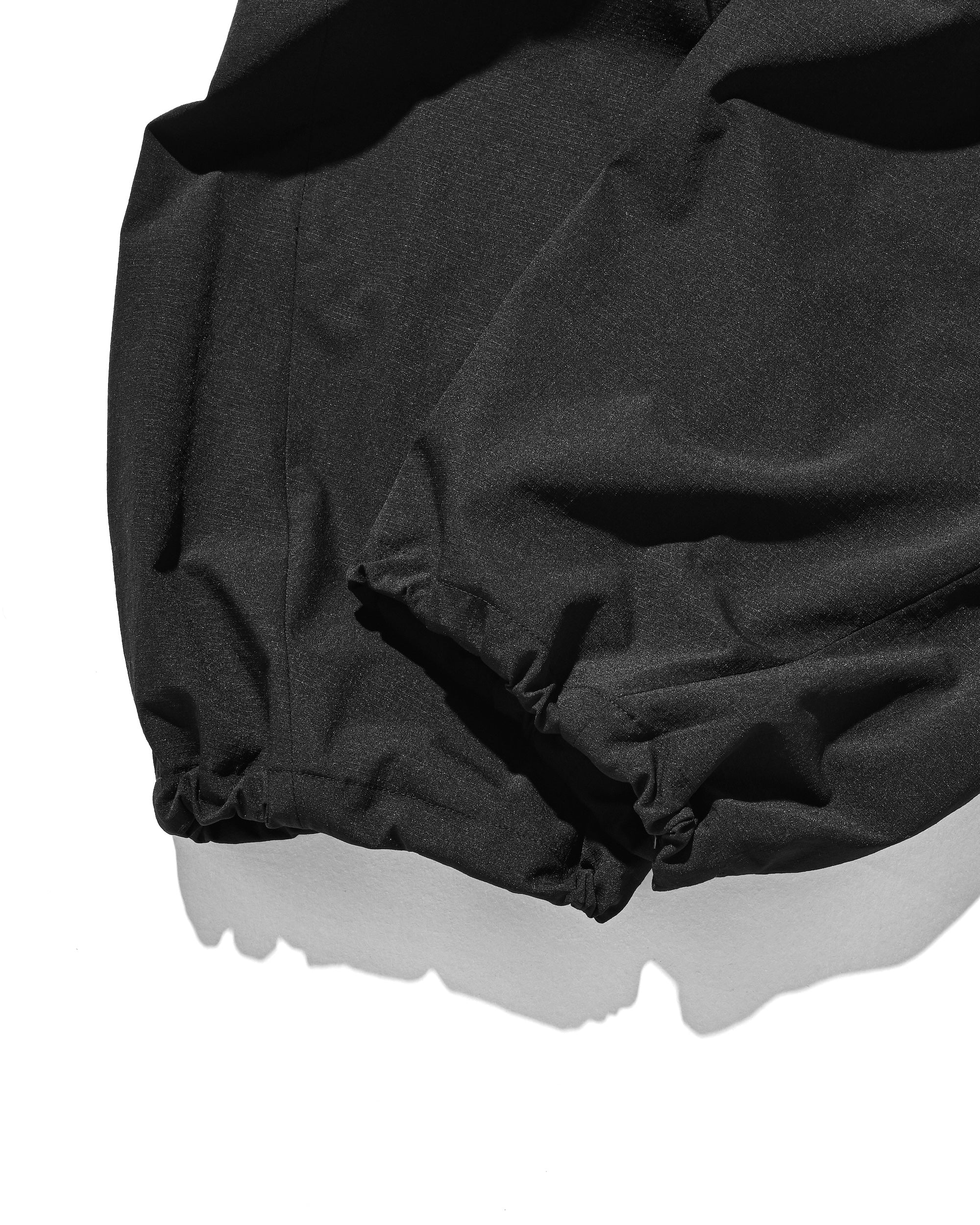 【9.20 SAT 20:00- IN STOCK】CITY UNIFORM BARREL LEG EASY PANTS (BLACK)