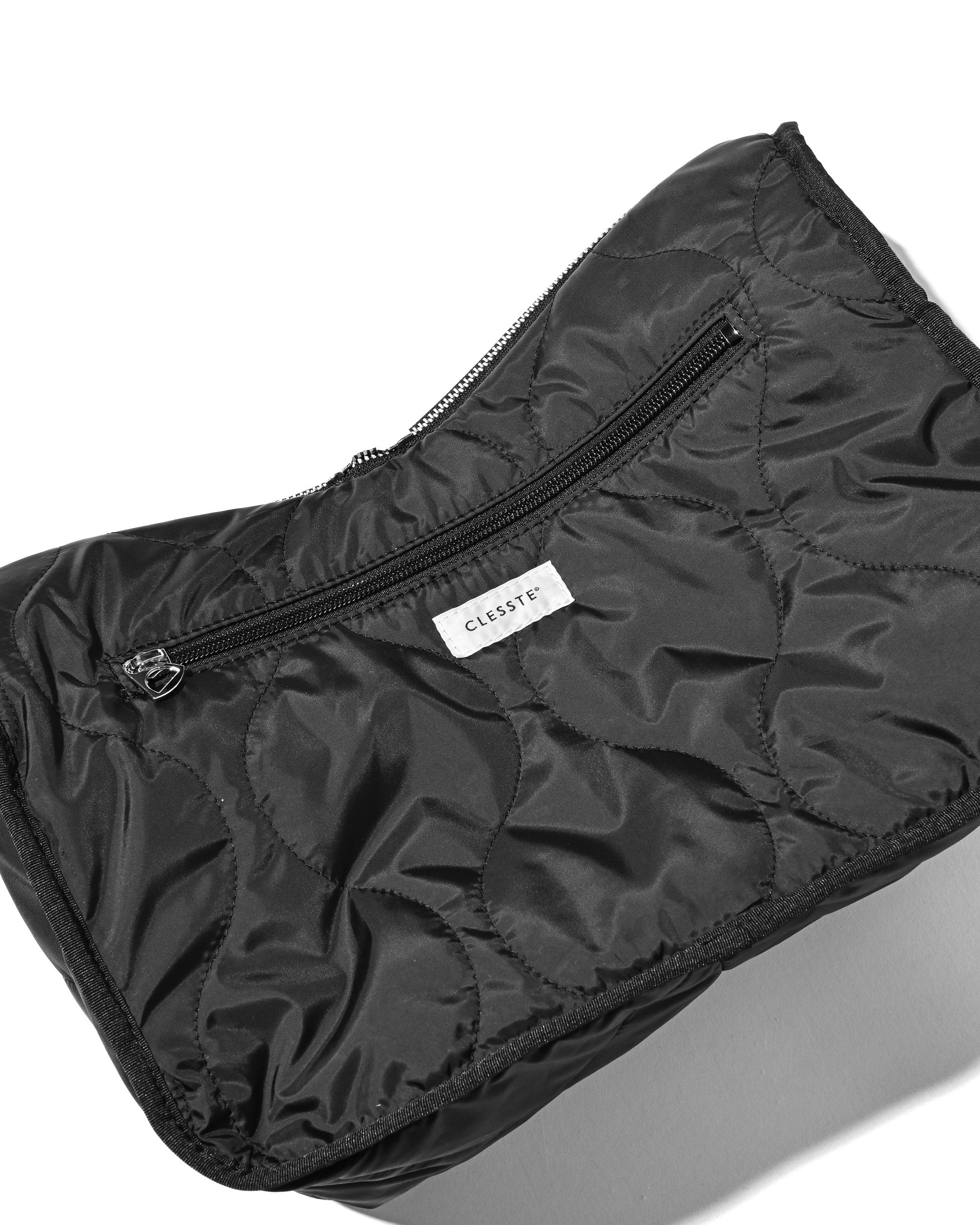 バッグ CLESSTE SUEDE DAYOFF BAG (BLACK) 5.27 WED 20:00- IN STOCK】SUEDE DAYOFF BAG (BLACK)