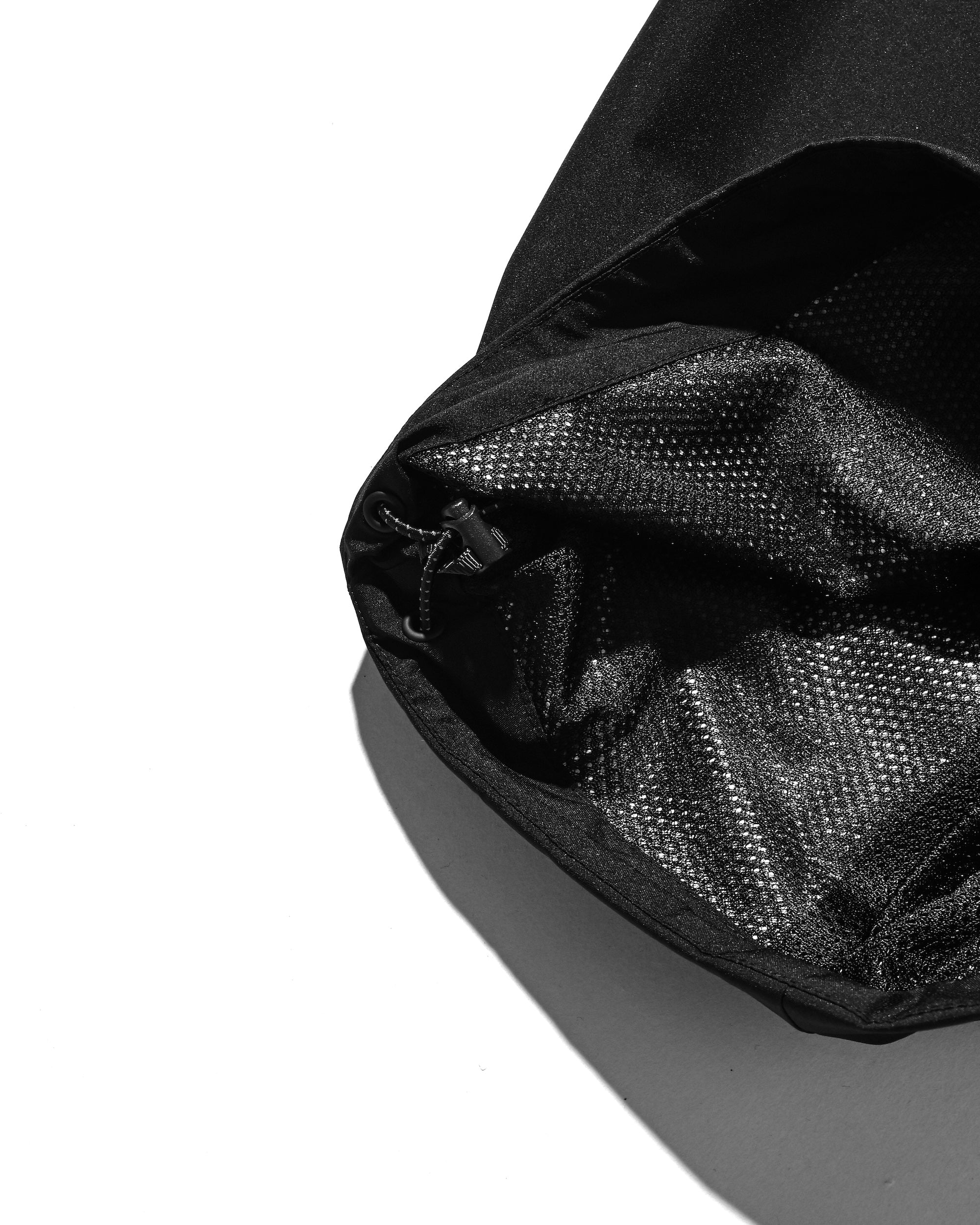 +phenix WINDSTOPPER® by GORE-TEX LABS CITY MASSIVE UTILITY PANTS (BLACK)