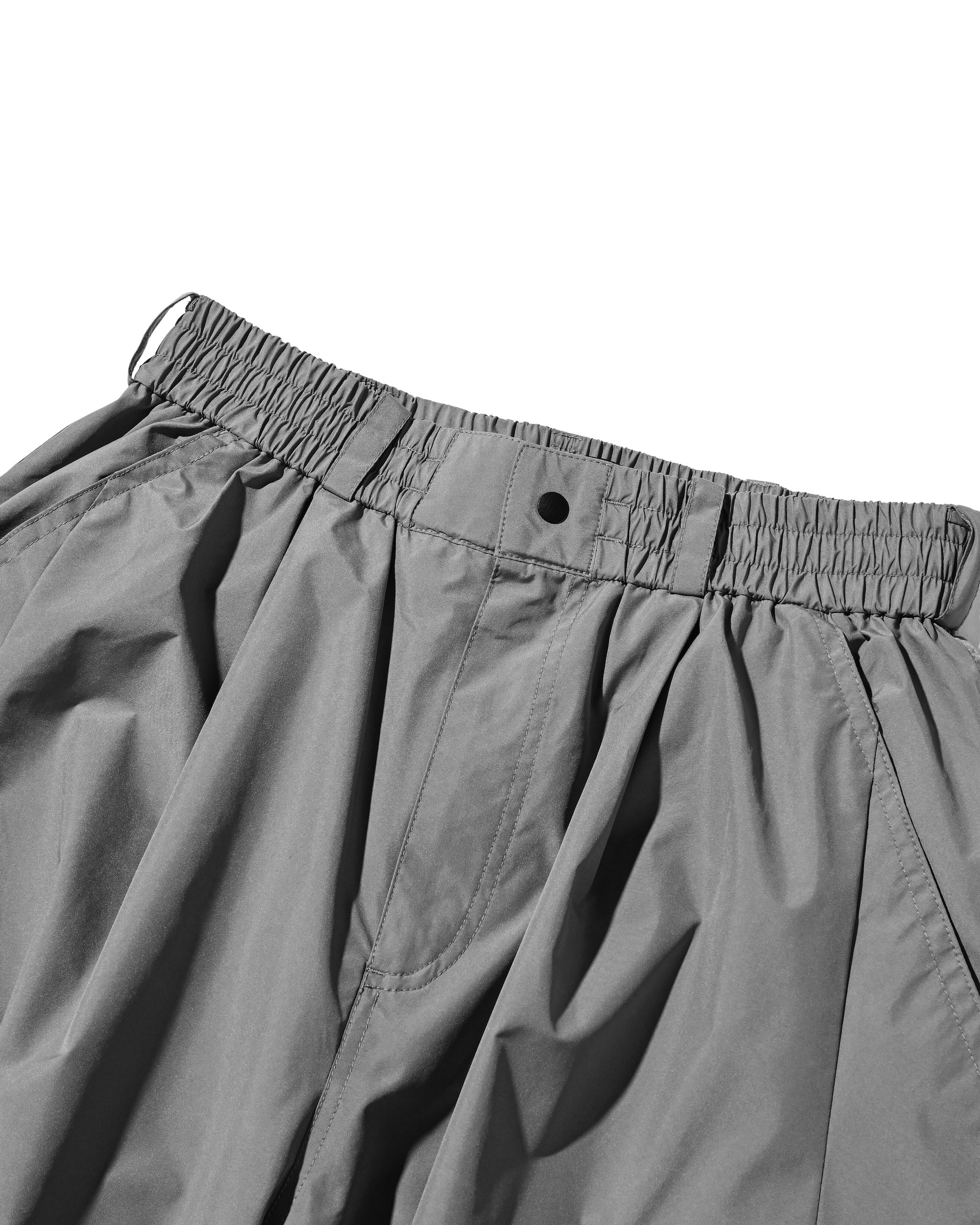 +phenix WINDSTOPPER® by GORE-TEX LABS CITY MEGA POCKET BALLOON CARGO PANTS (CHARCOAL GRAY)
