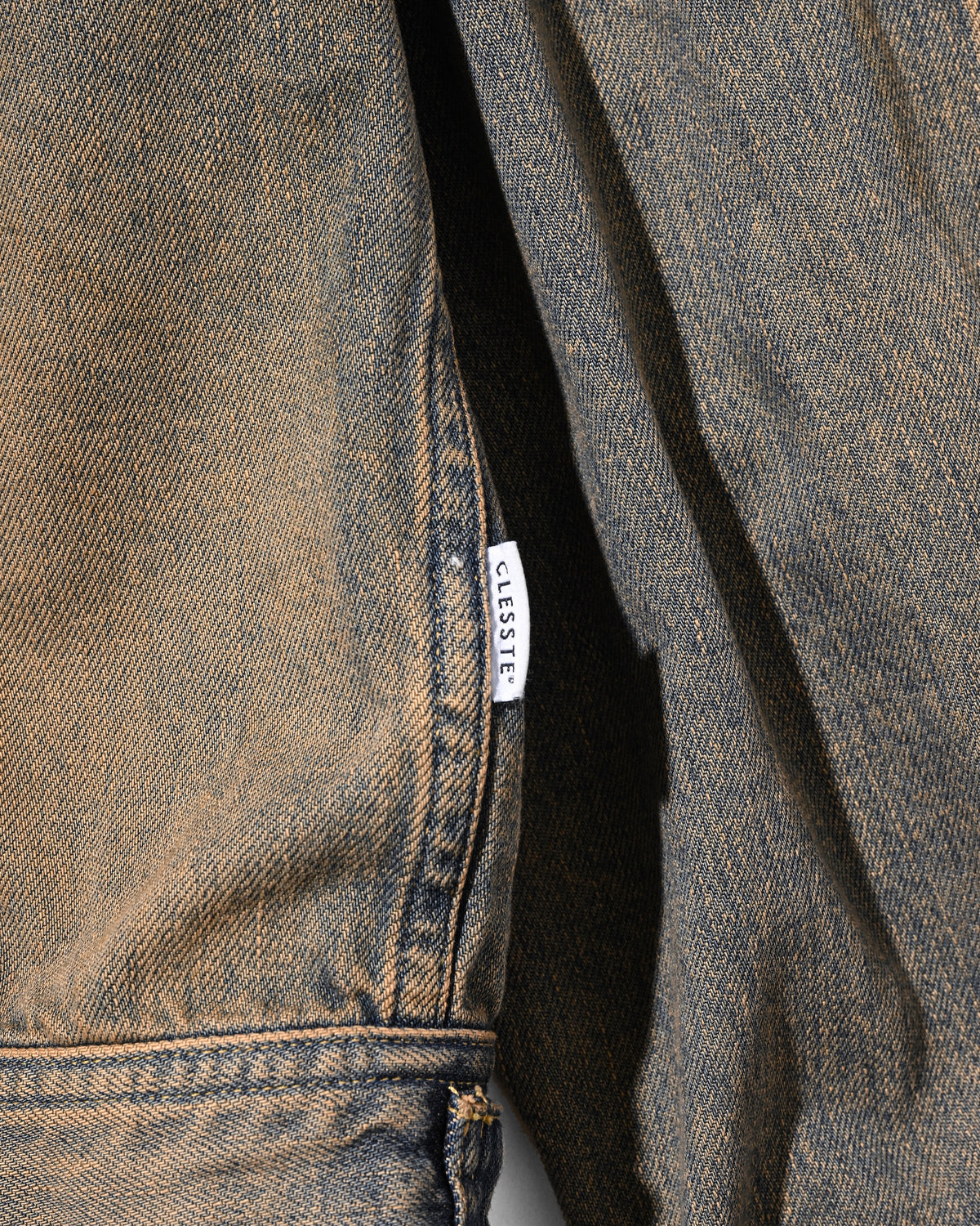 【10.10 SAT 20:00- IN STOCK】 VINTAGE DYED SELVEDGE DENIM FUTURE TRUCKER JACKET (VINTAGE BEIGE)