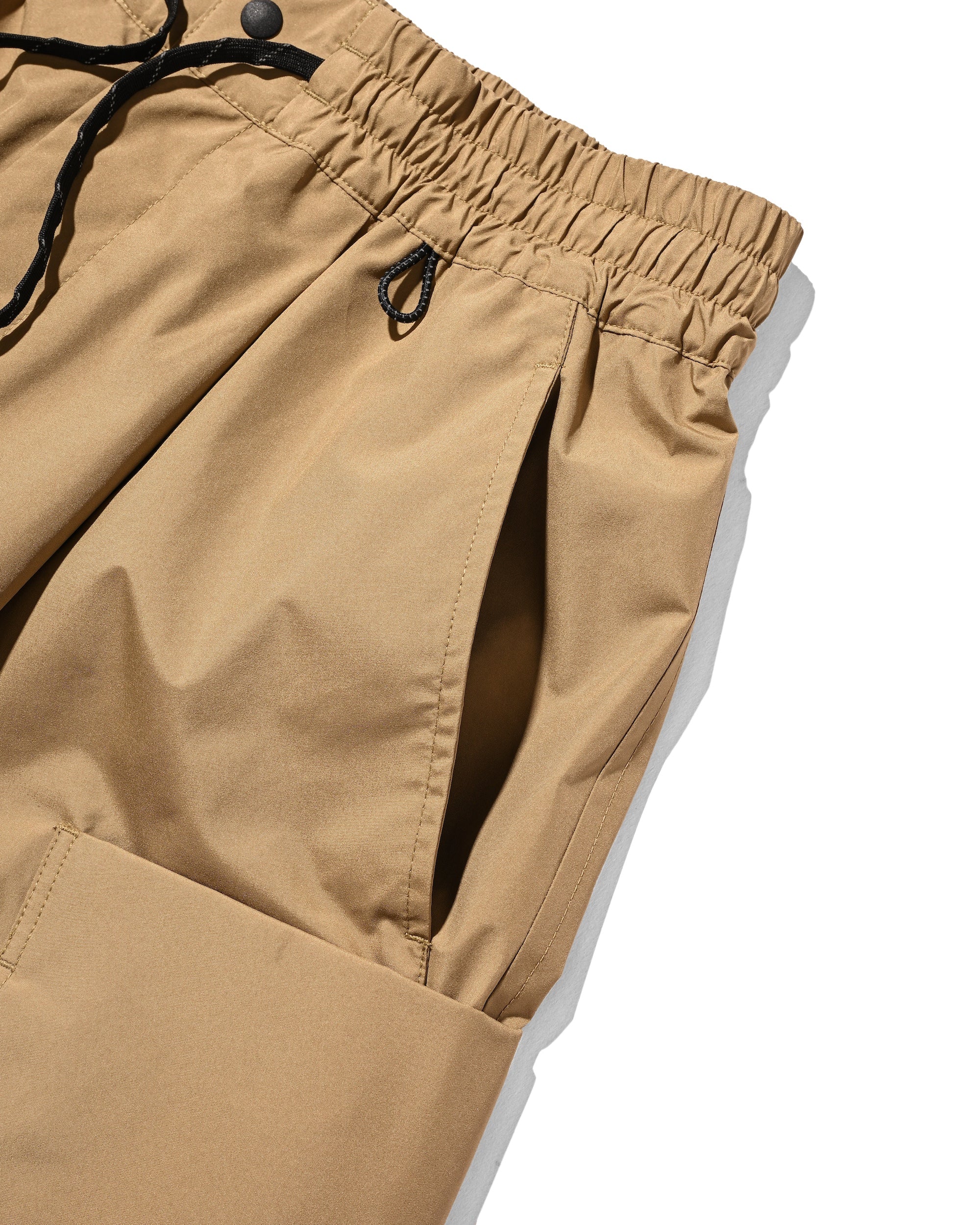 +phenix WINDSTOPPER® by GORE-TEX LABS CITY MILITARY HALF PANTS 001 (CAMEL BEIGE)