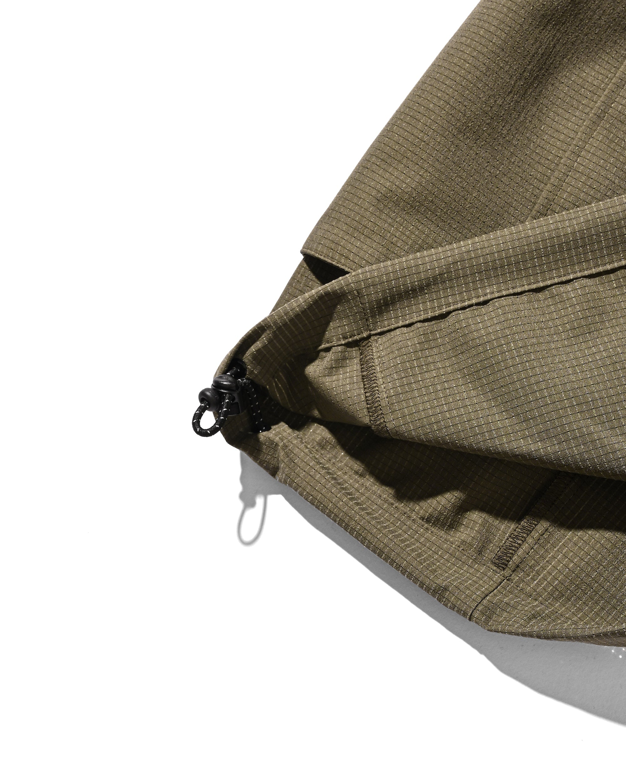 【4.11 SAT 20:00- IN STOCK】COOLDOTS® CITY MEGA POCKET BALLOON CARGO HALF PANTS (OLIVE)