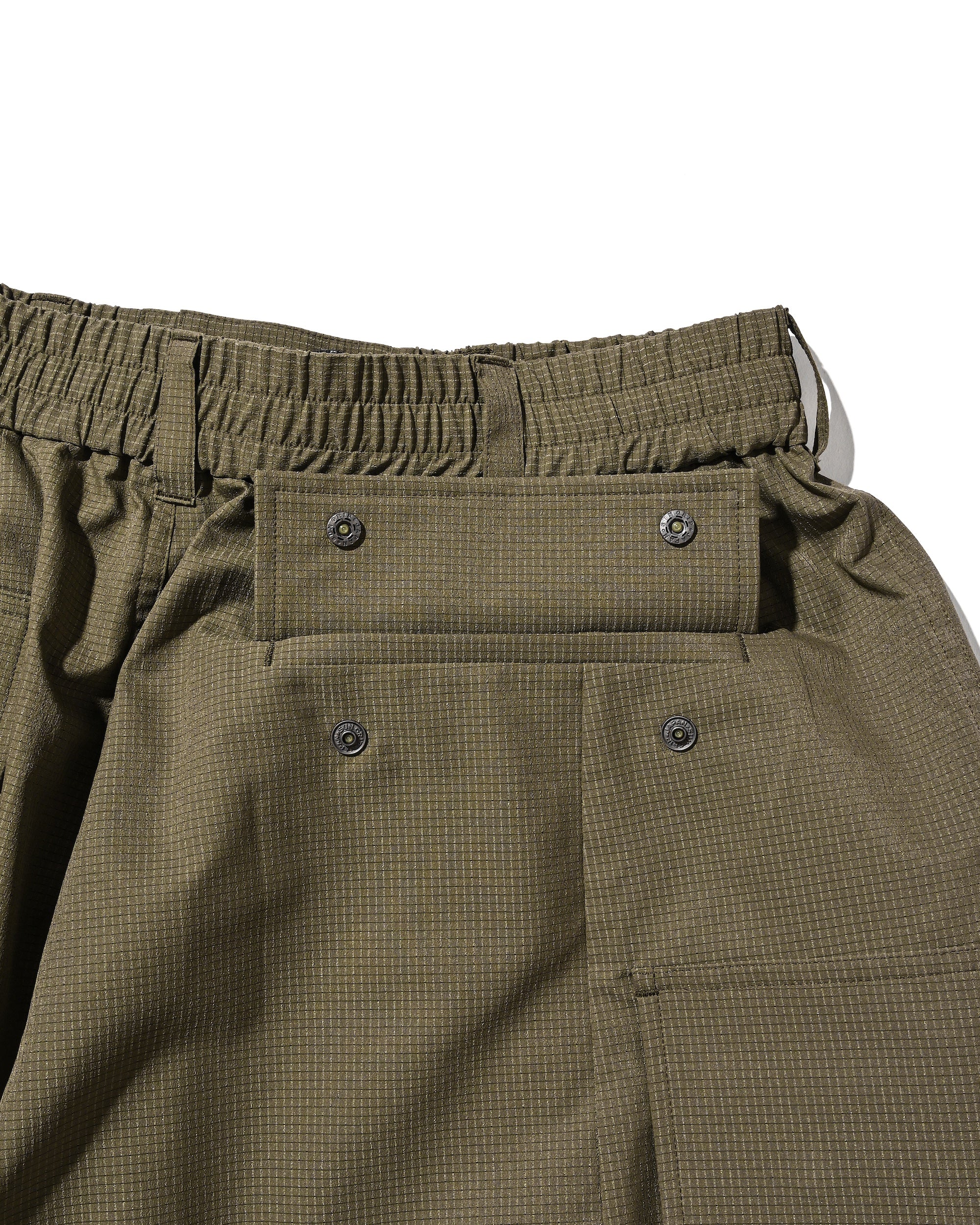 【4.11 SAT 20:00- IN STOCK】COOLDOTS® CITY MEGA POCKET BALLOON CARGO HALF PANTS (OLIVE)
