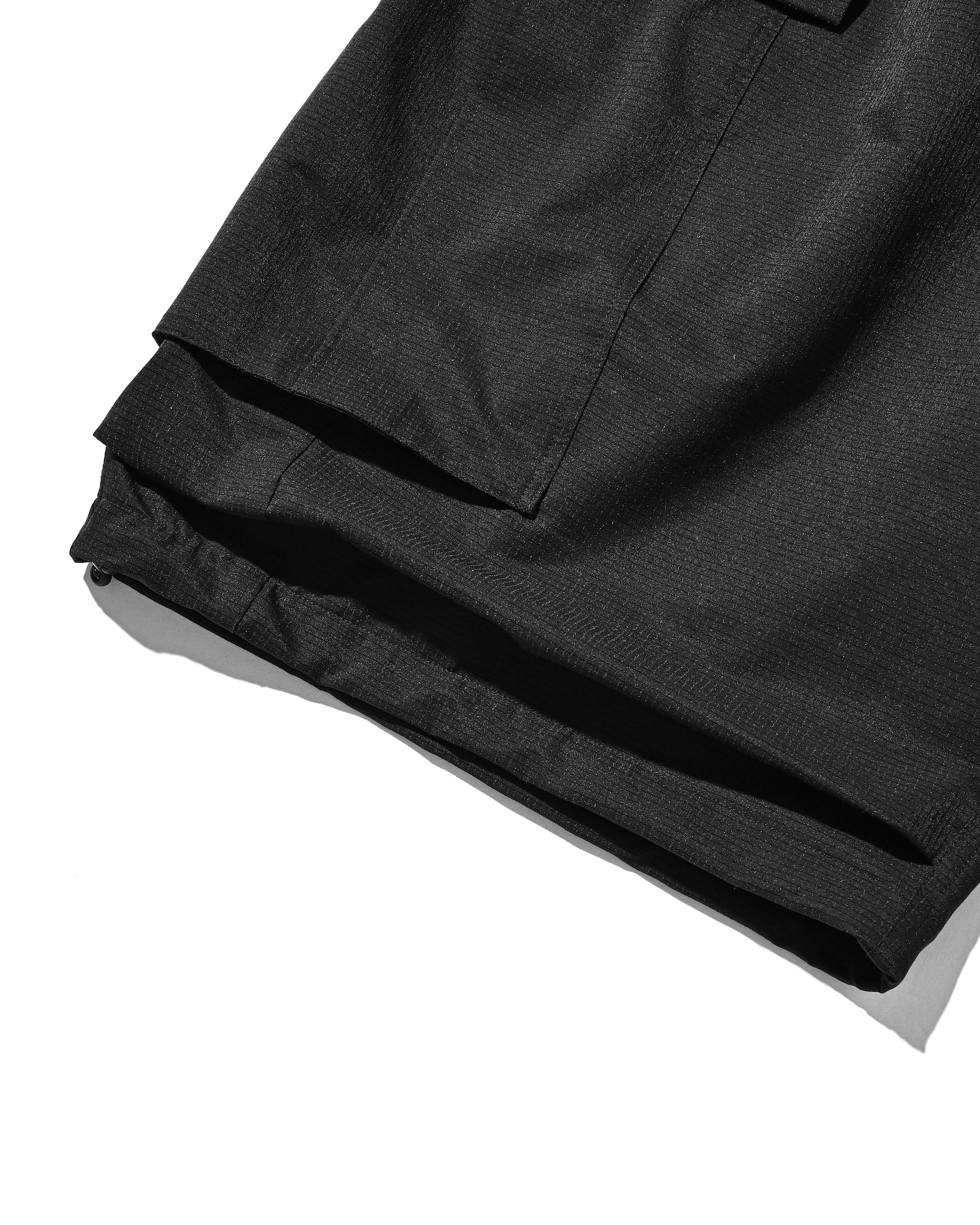 CLESSTE COOL DOTS®︎ HALF PANTS 003 COOLDOTS® CITY MEGA POCKET BALLOON CARGO HALF PANTS (BLACK)